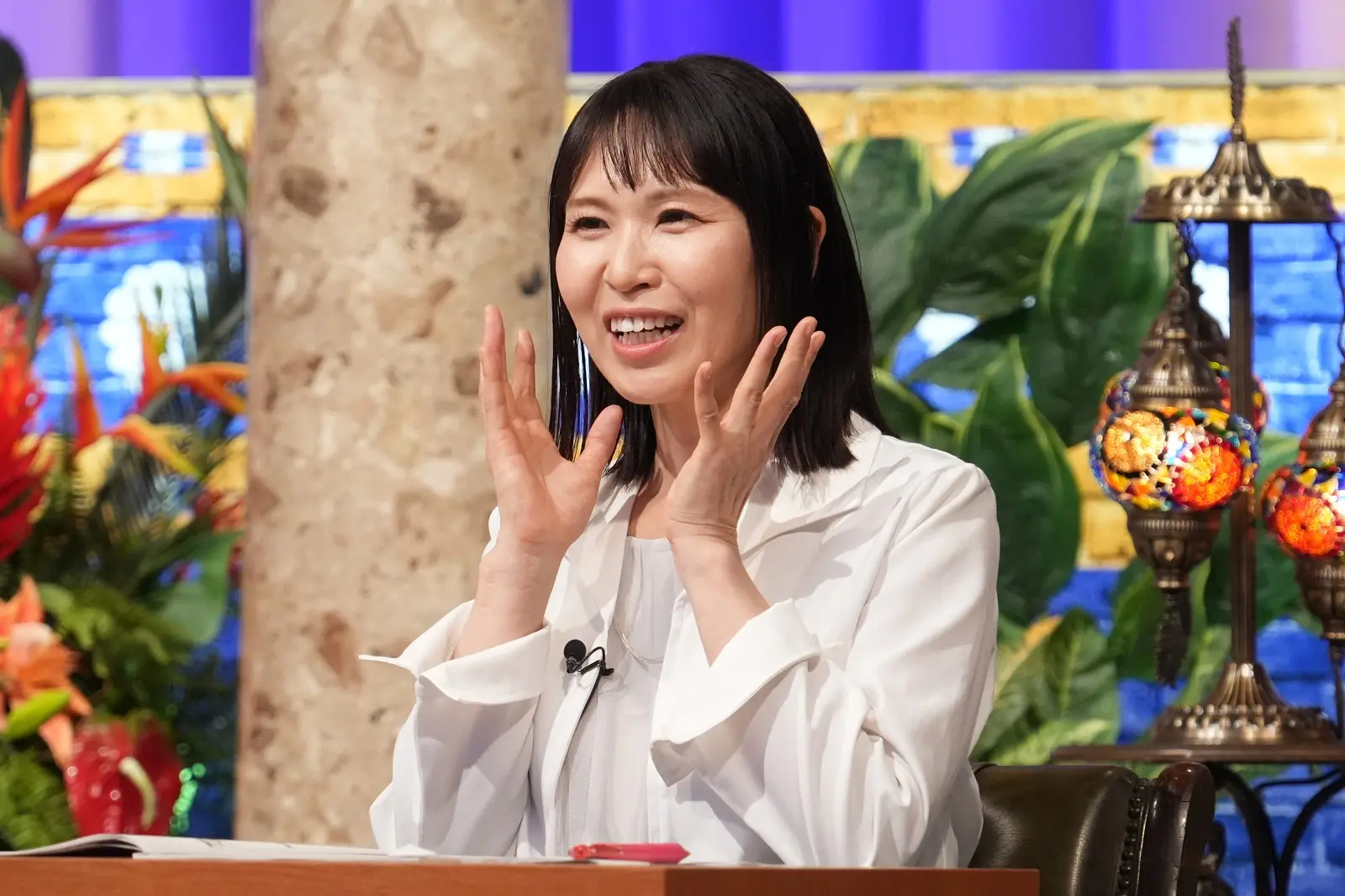 アゴになります カズレーザー 二重アゴの原因はスマホの姿勢にあった？1週間正しい姿勢