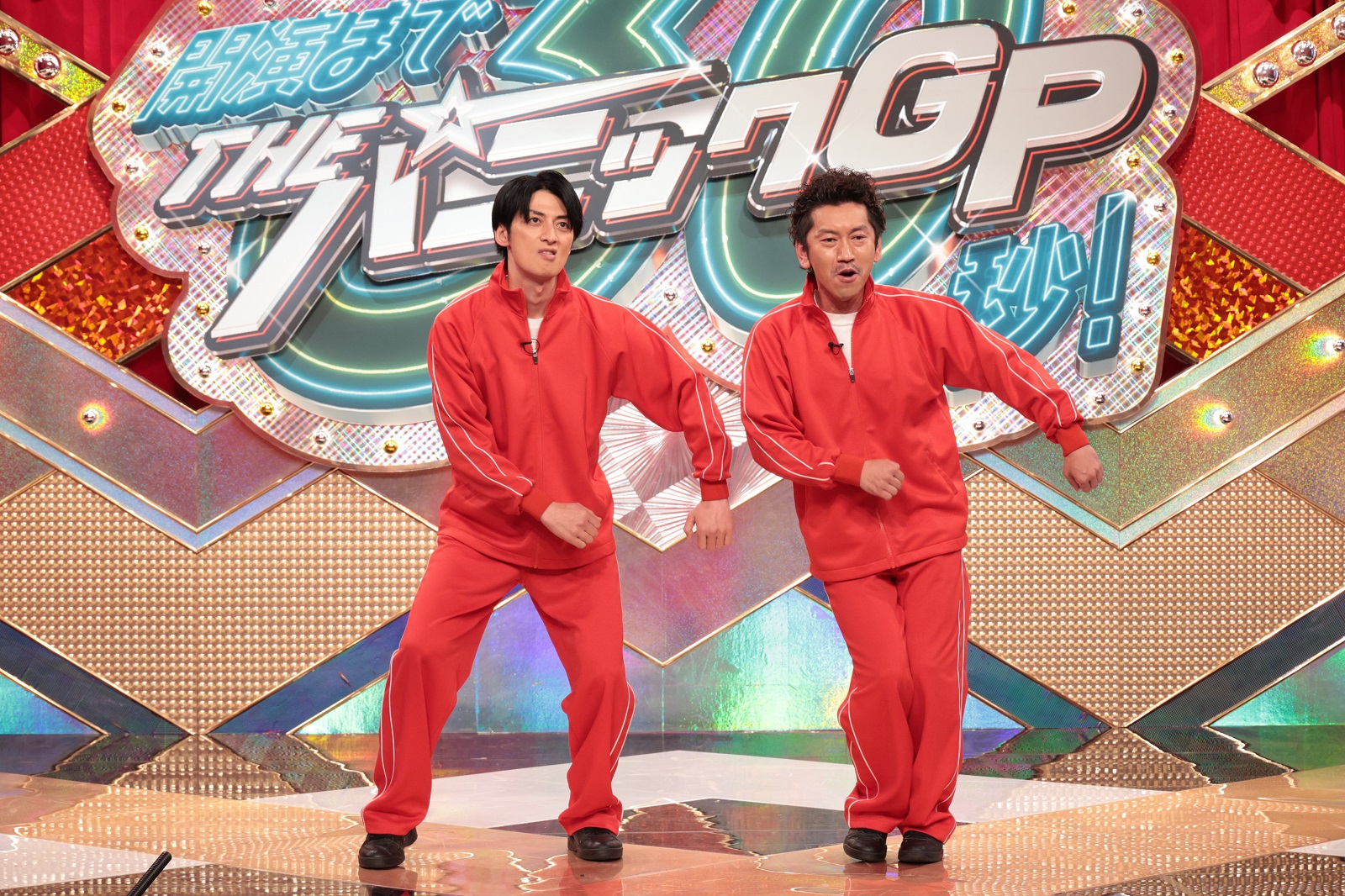 お笑いコンビ・ツートライブの写真
