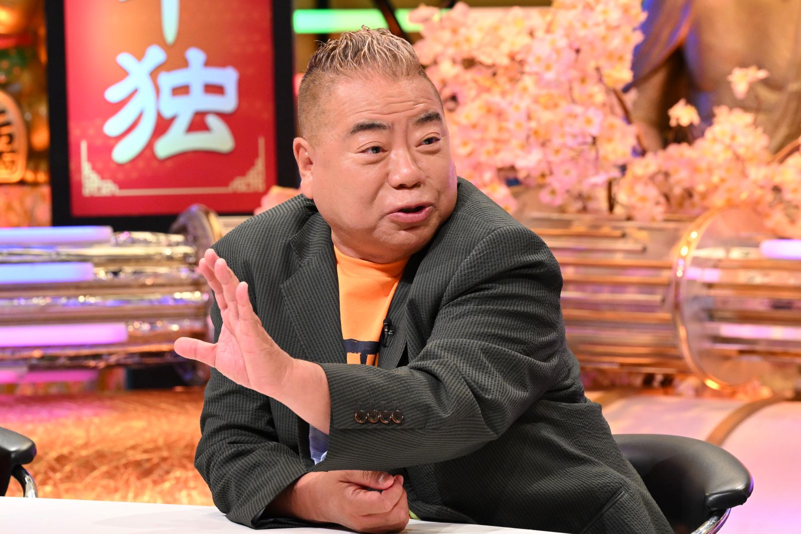 出川哲朗の写真