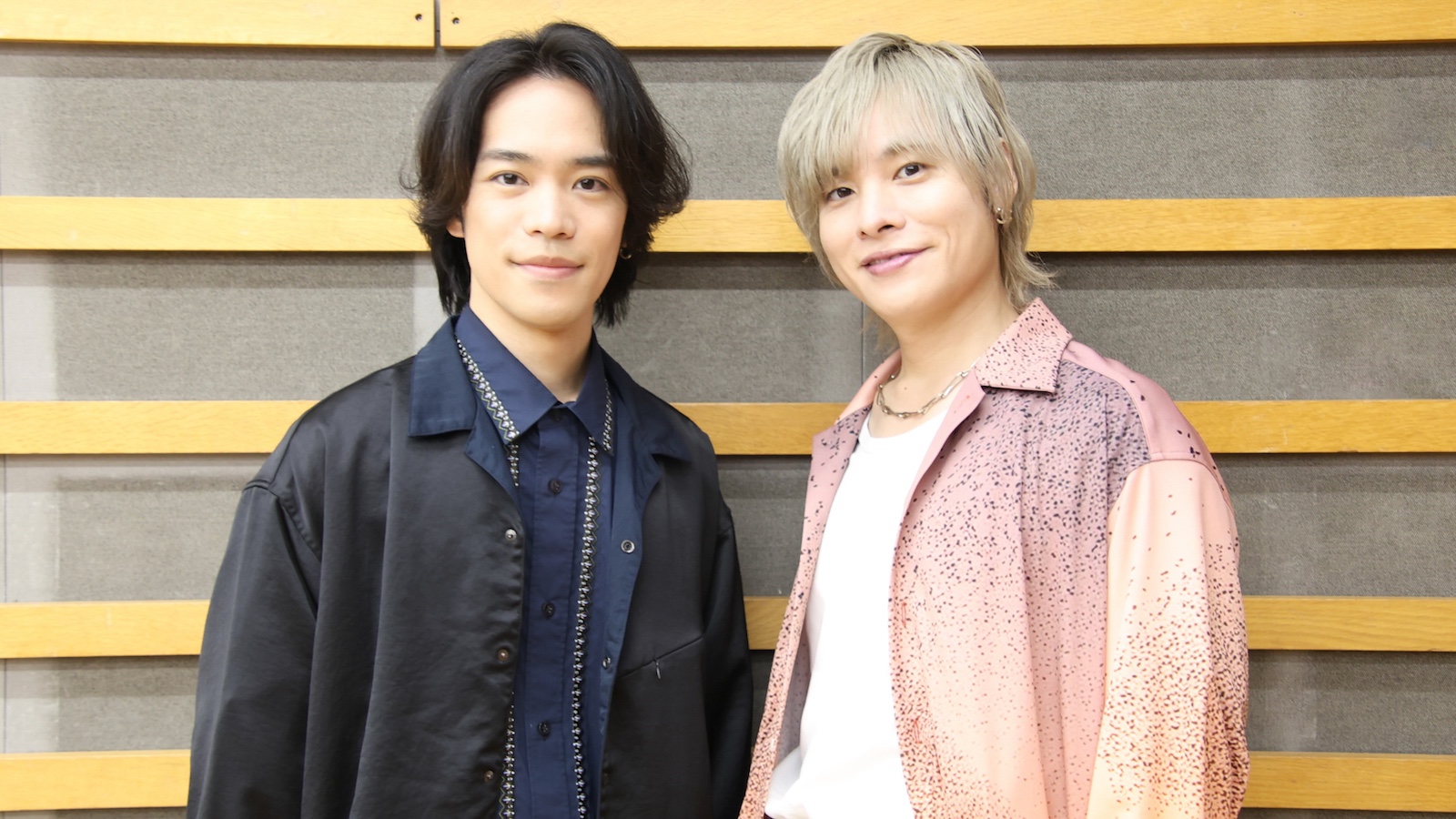 岡本信彦、小野賢章の写真