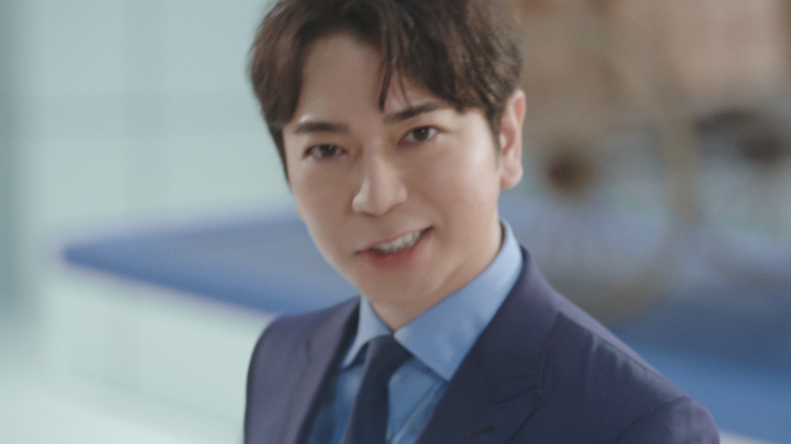 佐川急便の新テレビCMに出演する松本潤