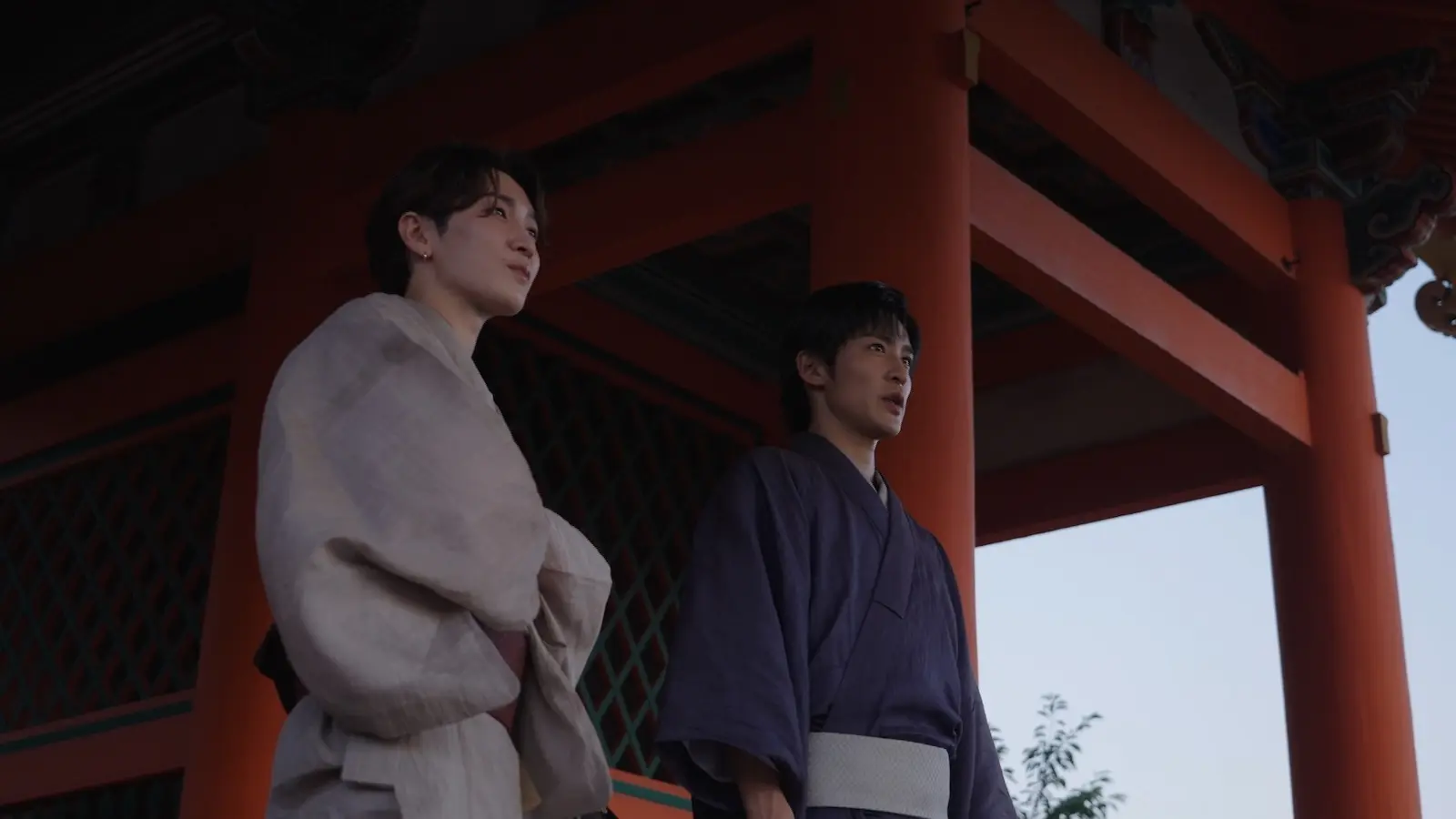 望音[プロフィール必読] すのチル 服 着物 目黒蓮 渡辺翔太 Snow Man目黒蓮、渡辺翔太撮影の和服＆“後光ショット”「すごく綺麗な