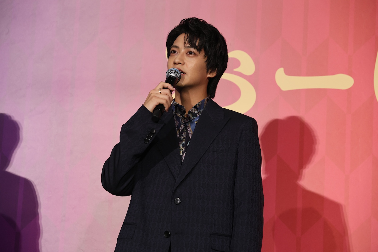 映画『おーい、応為』の完成披露上映会に登壇した髙橋海人（King & Prince）