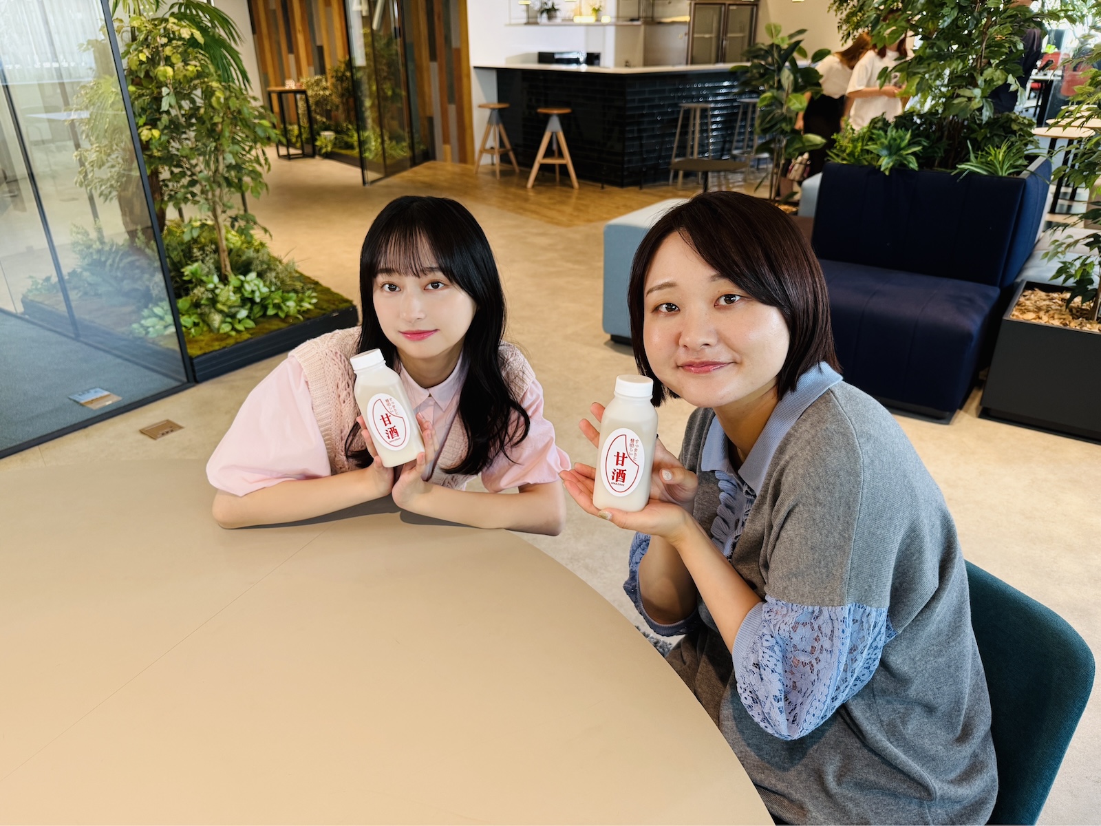 影山優佳と吉住の写真