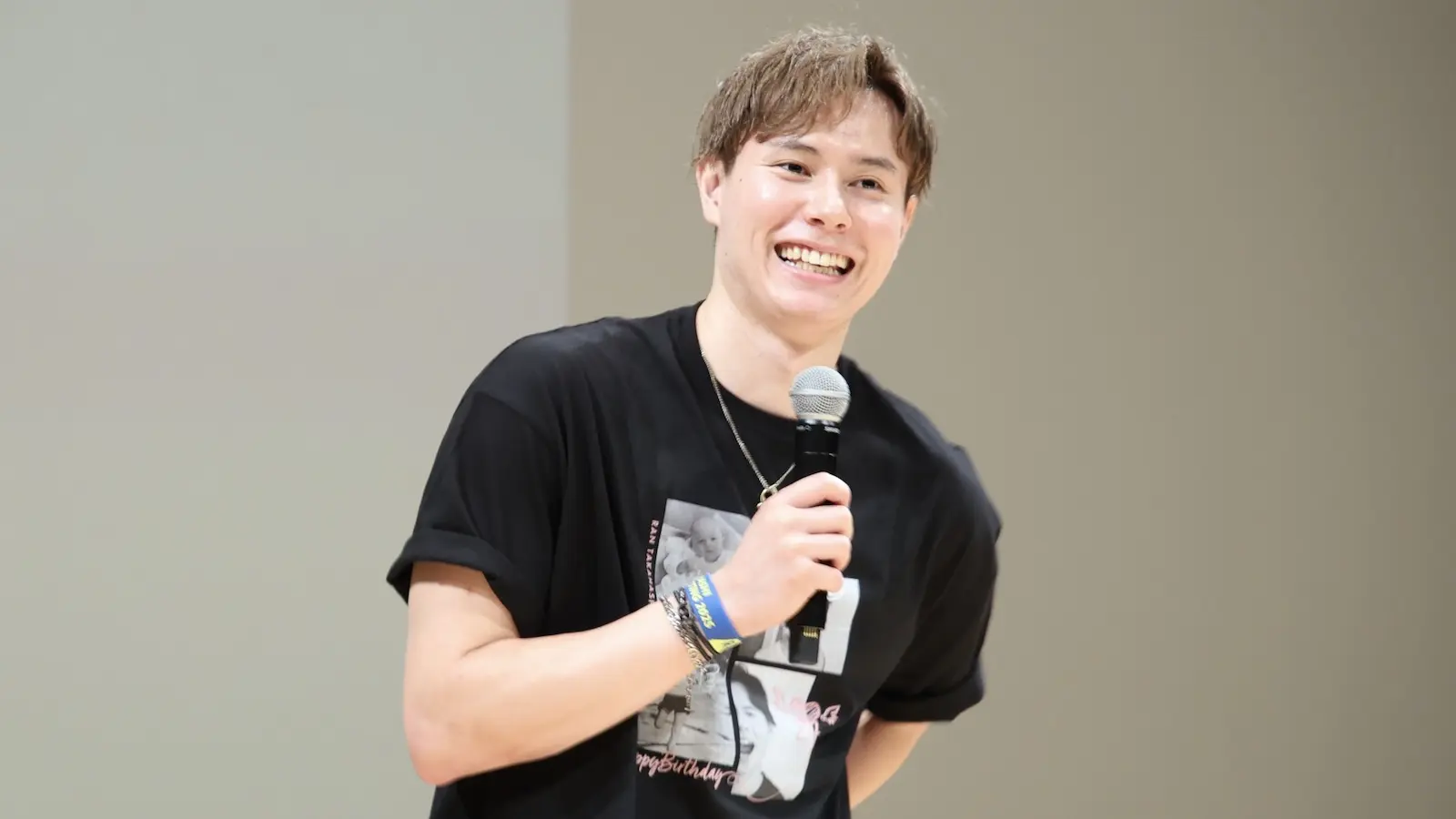 バレーボール男子日本代表・髙橋藍選手 「代表メンバーで付き合うなら