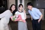 前田公輝と仁村紗和と堀未央奈の写真