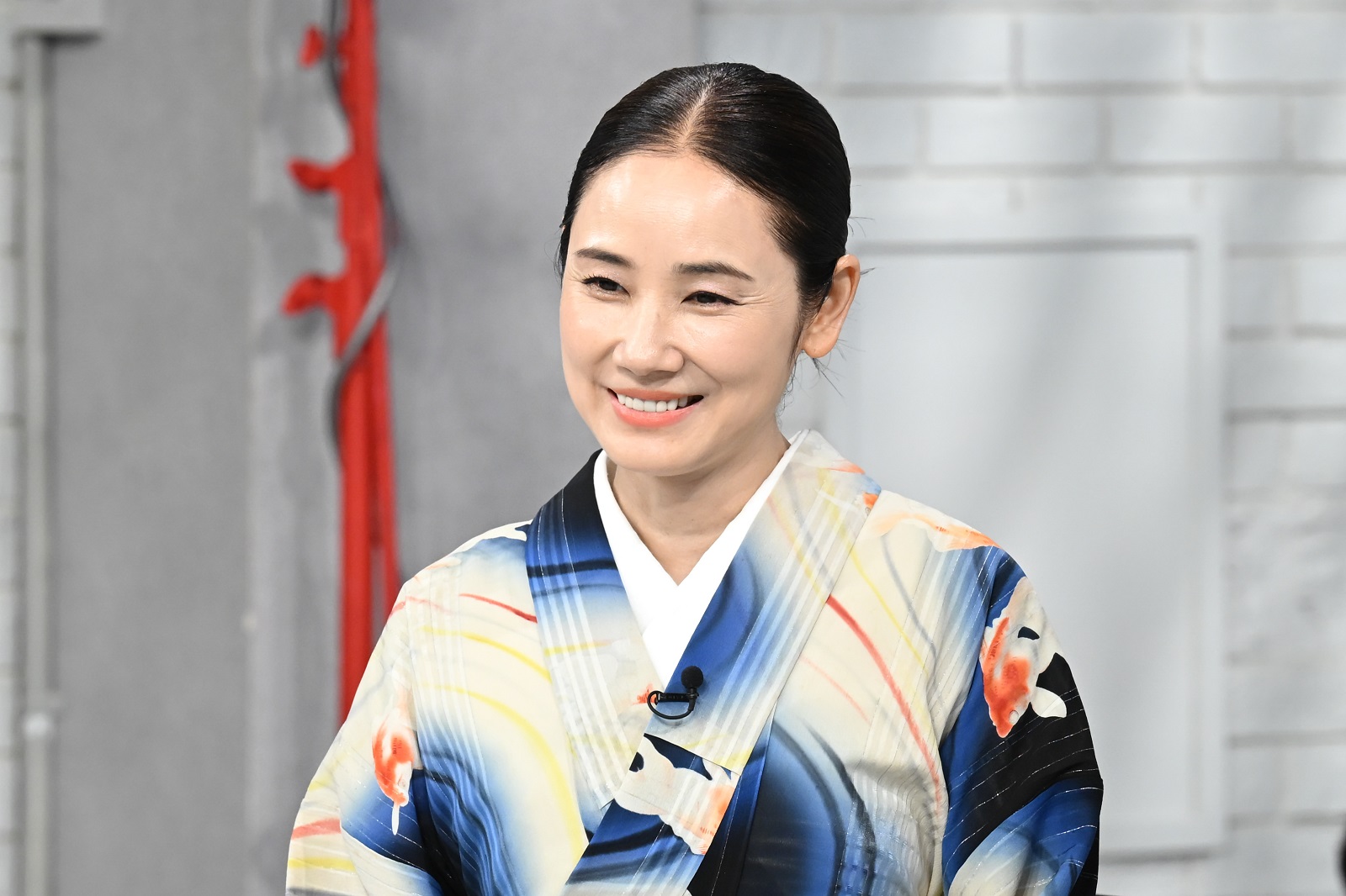 吉田羊の写真