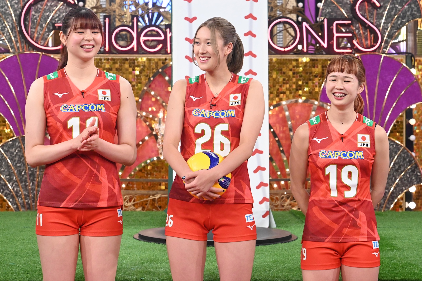 『Golden SixTONES』に出演する、佐藤淑乃、山田二千華、岩澤実育