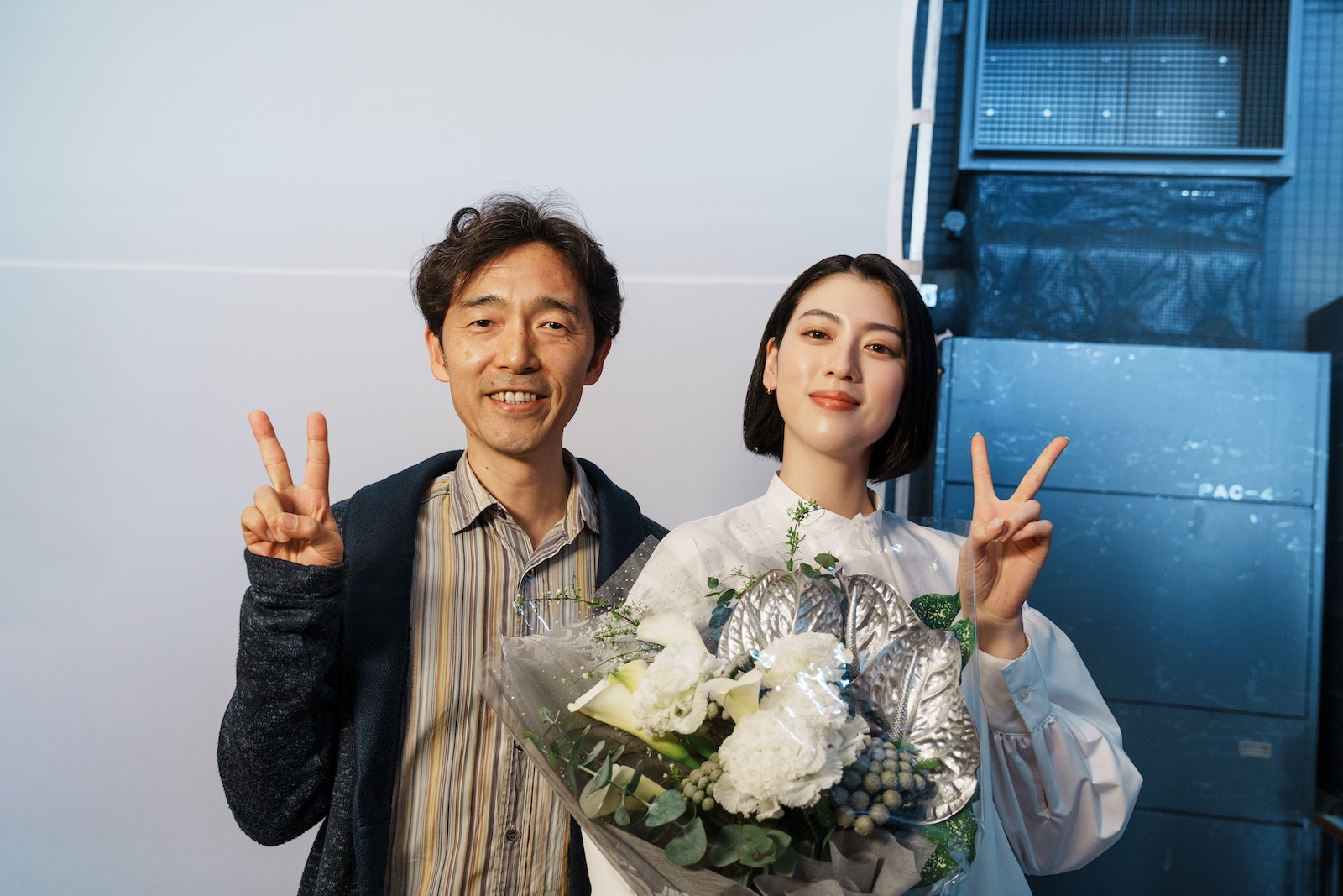 Netflixシリーズ『今際の国のアリス』に出演する三吉彩花