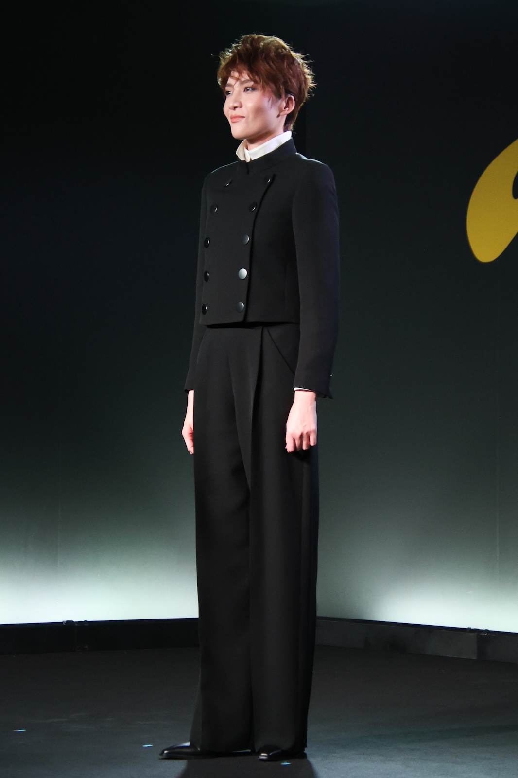 宝塚歌劇団月組・鳳月杏の写真