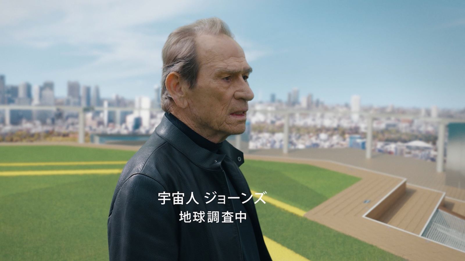 トミー・リー・ジョーンズが出演する「クラフトボス 世界TEA」の TV-CM