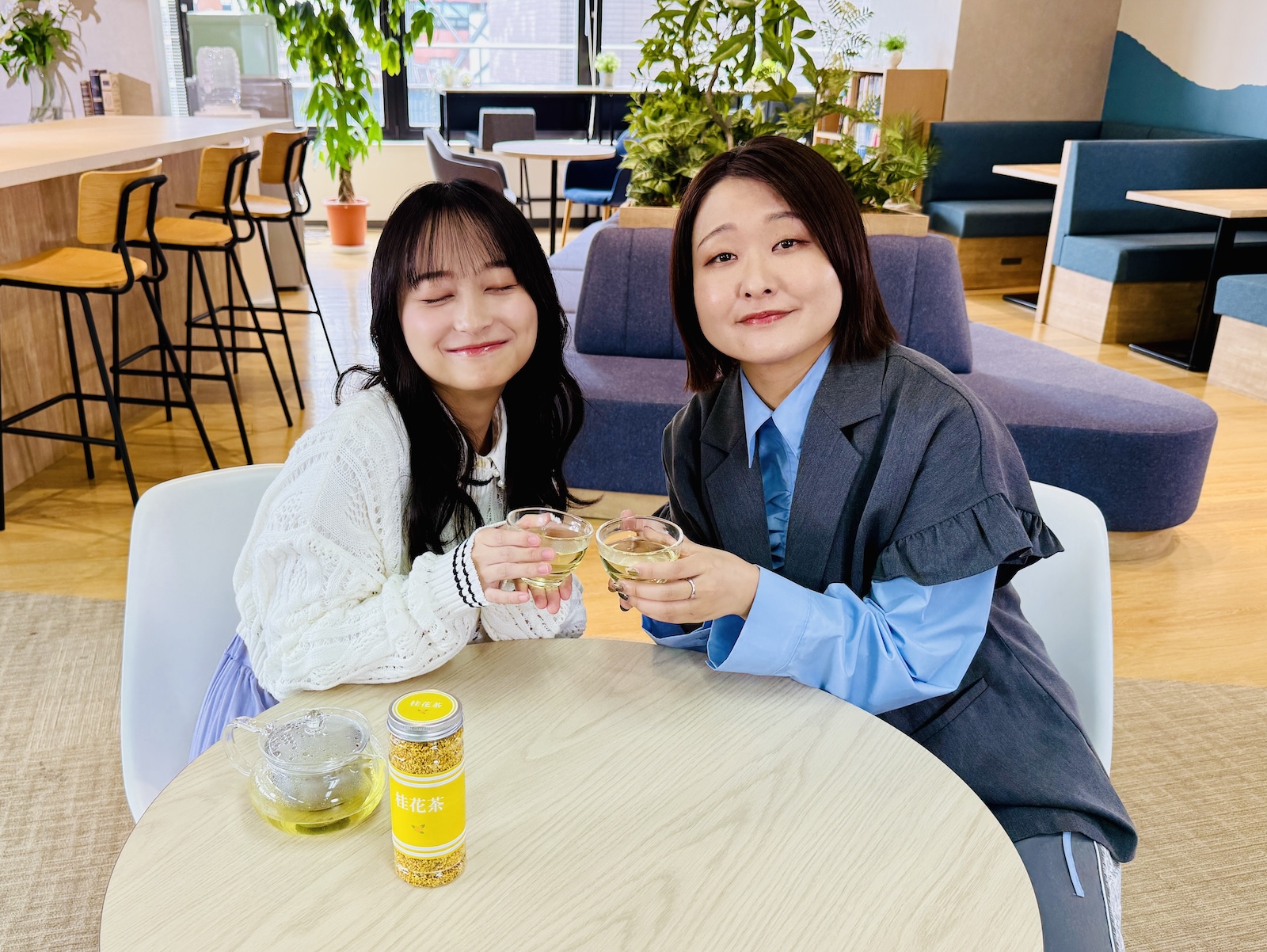 影山優佳と吉住の写真