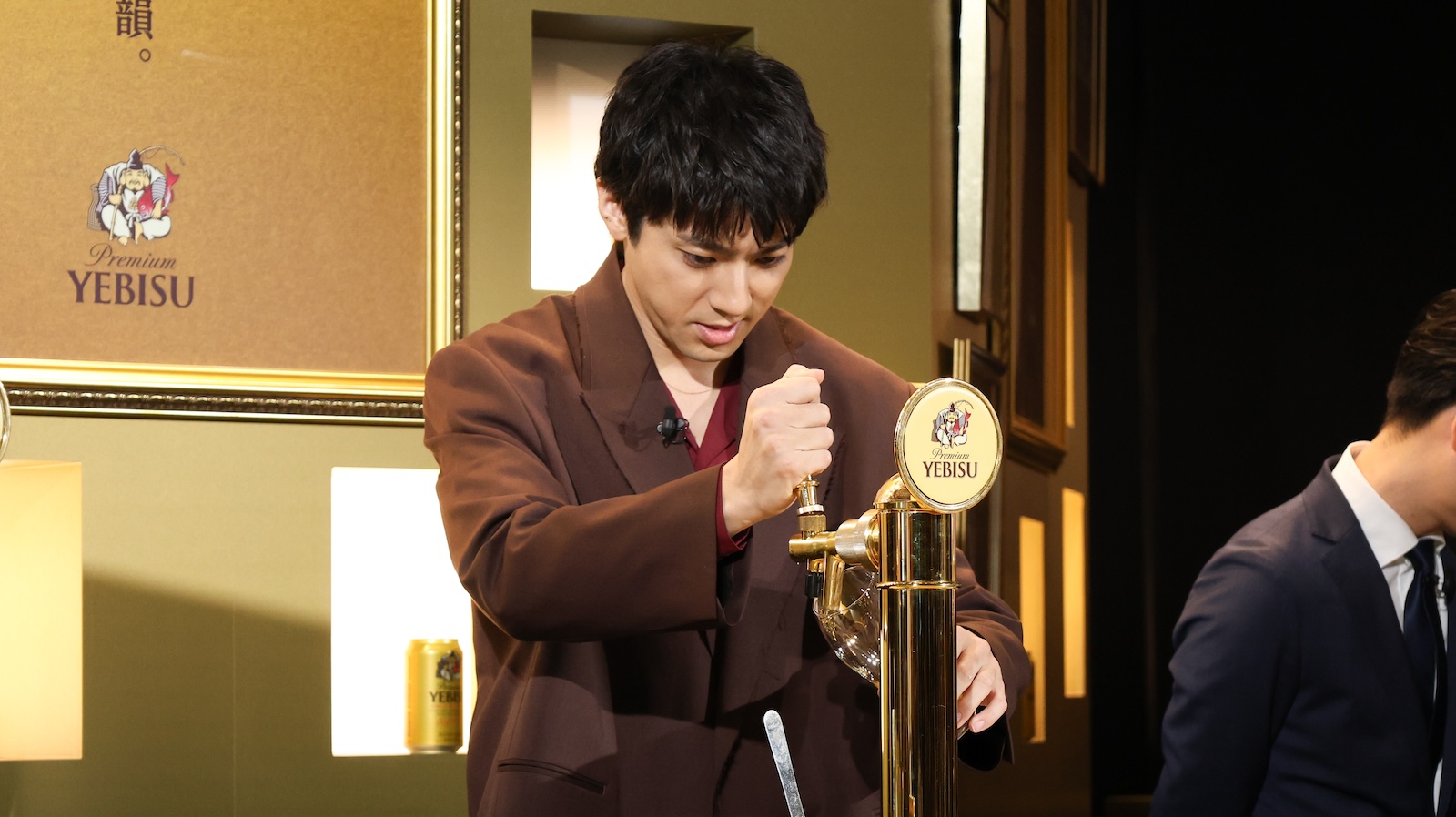 ヱビスビールの新TVCM発表会に登壇した山田裕貴