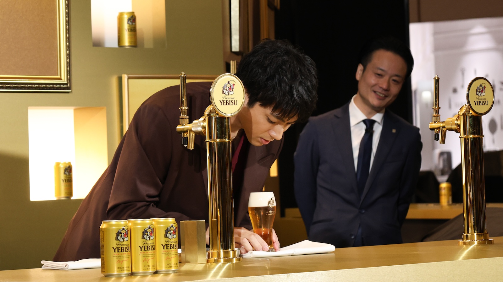ヱビスビールの新TVCM発表会に登壇した山田裕貴