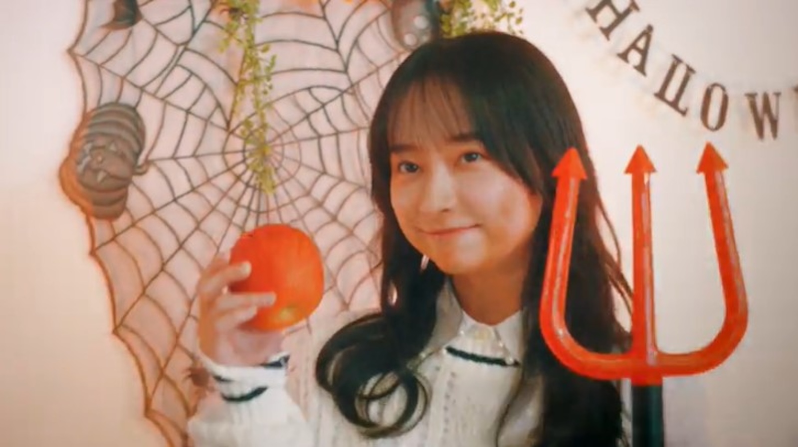 影山優佳の写真