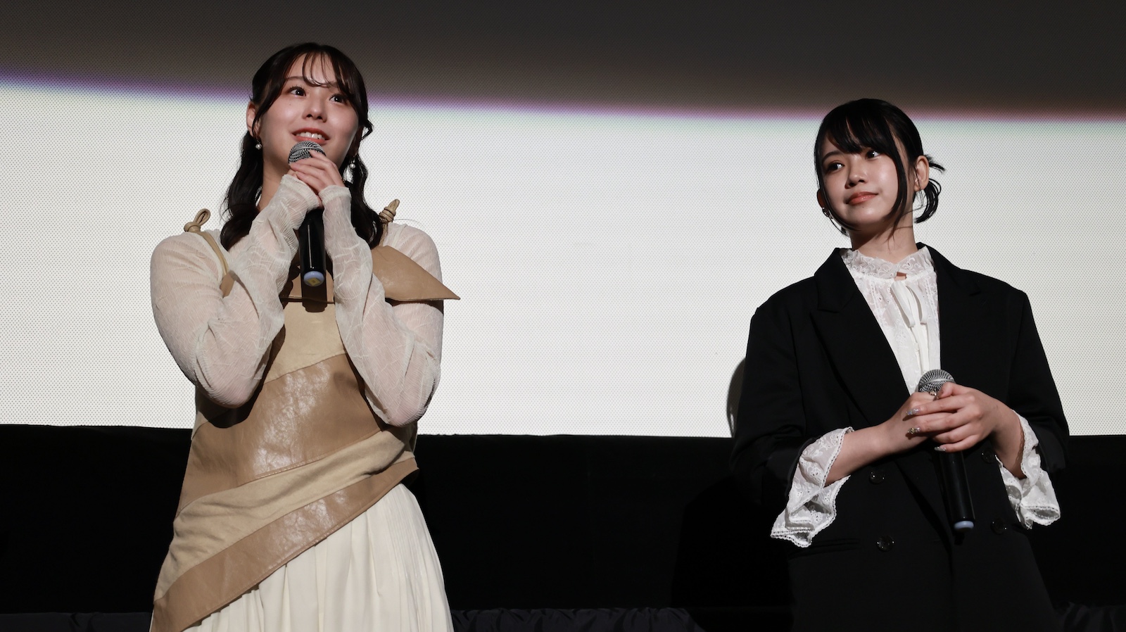 彩香、谷藤海咲の写真