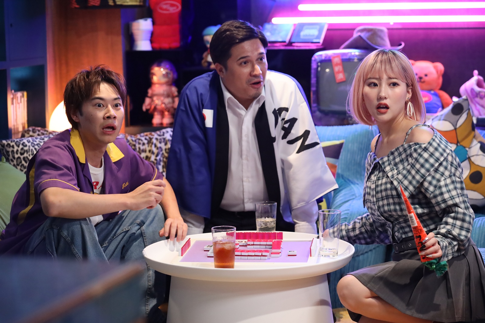 宇都見啓（木村昴）らの写真