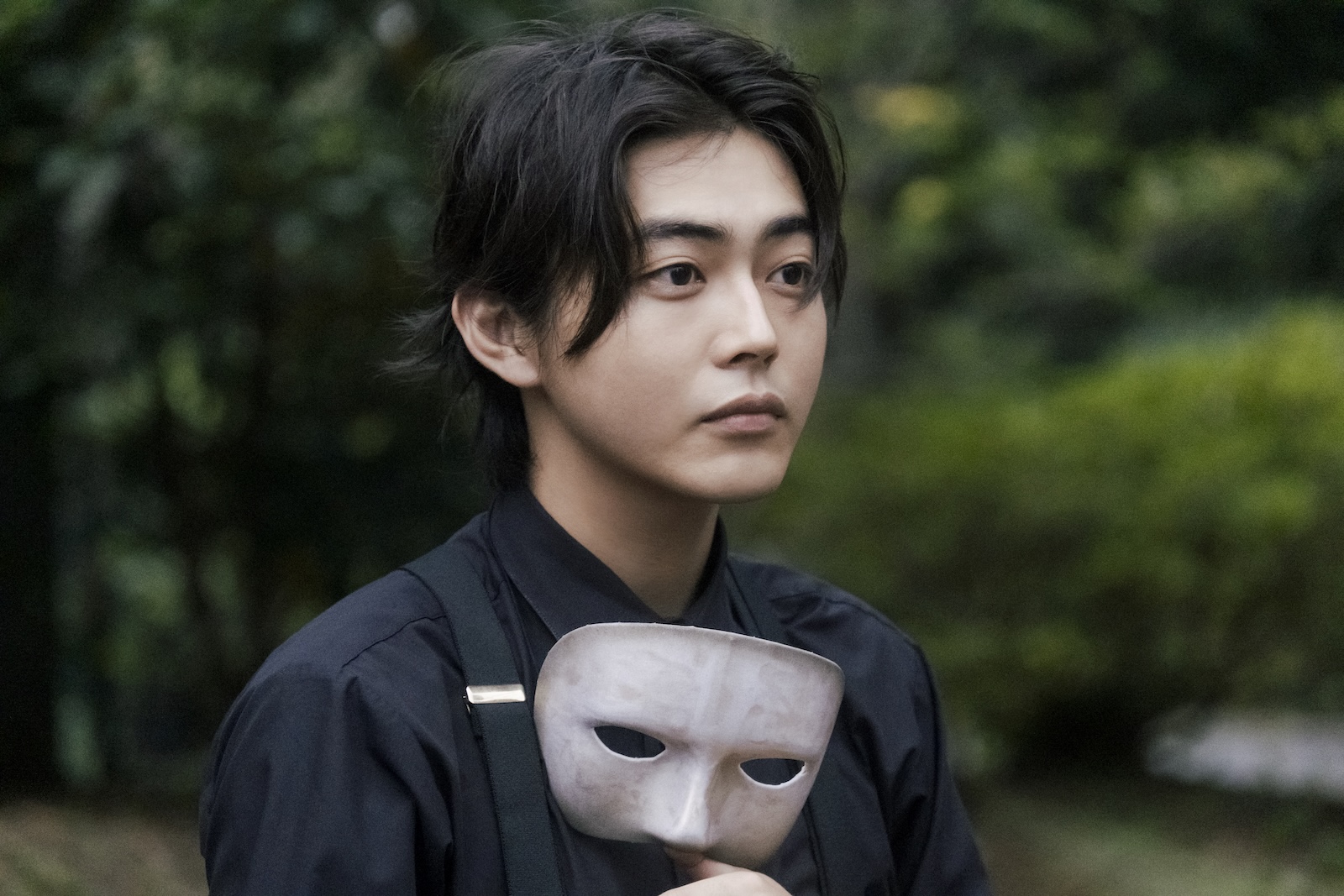 映画『恋愛裁判に出演する倉悠貴