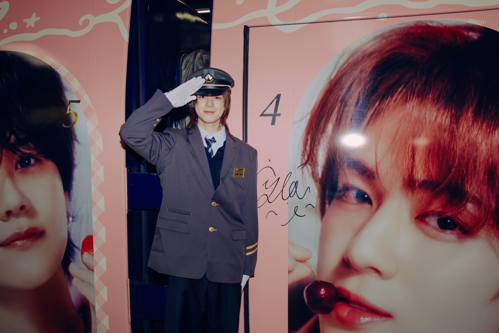 INIの佐野雄⼤が南海難波駅の1⽇駅⻑に就任