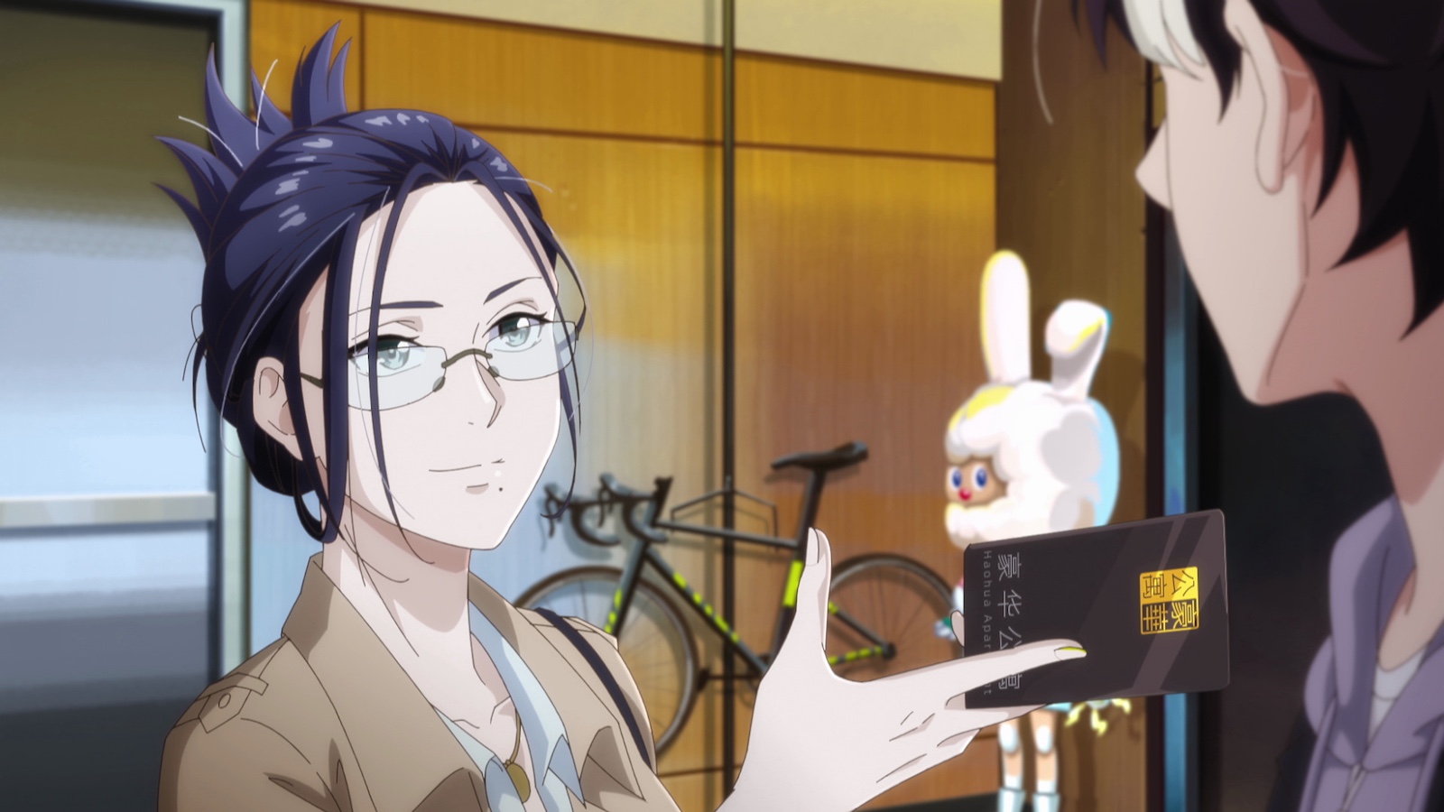 ②カードを渡すシン