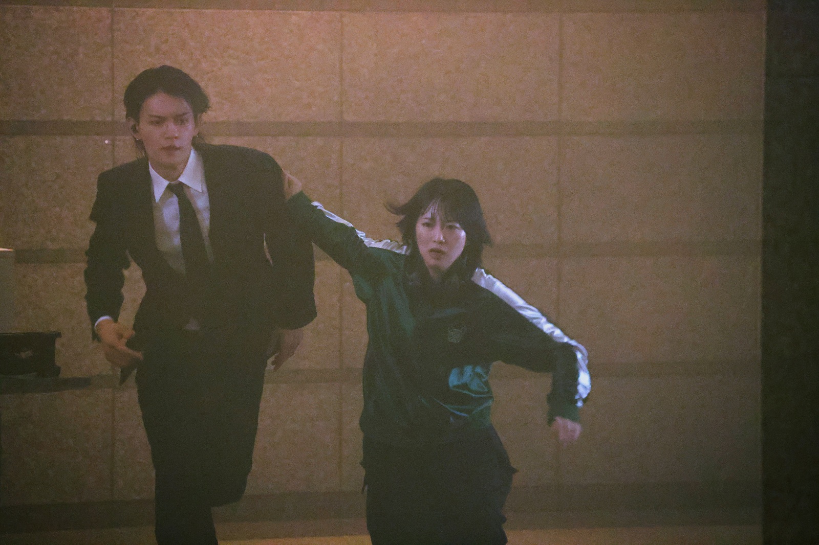 佐野勇斗と志田未来の写真