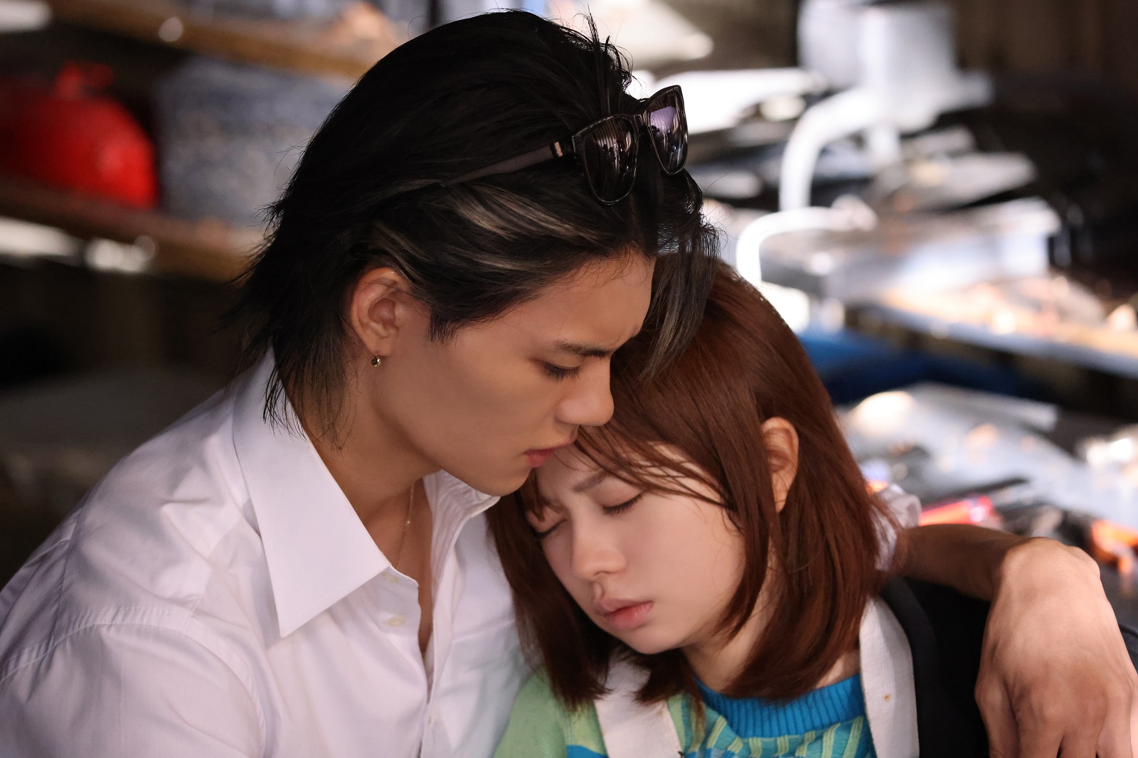 八神結以(桜田ひより)、林田大介(佐野勇斗)の写真