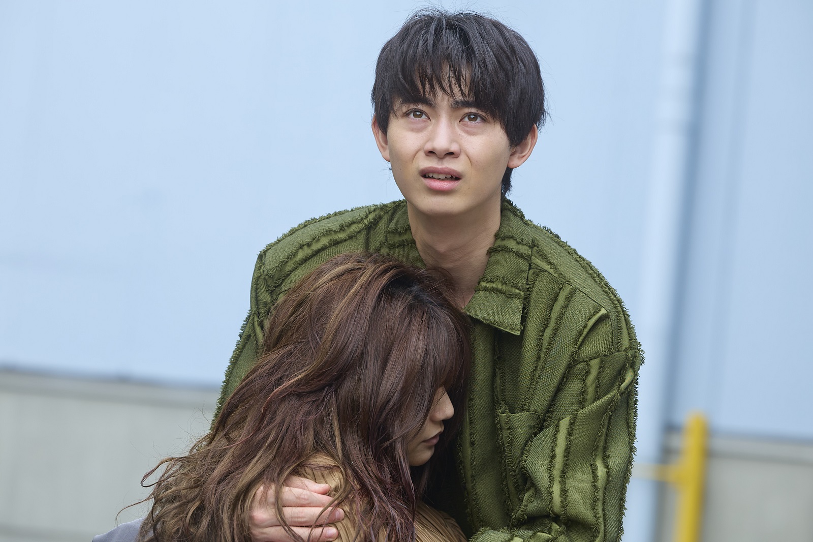 豊田裕大、山崎紘菜の写真