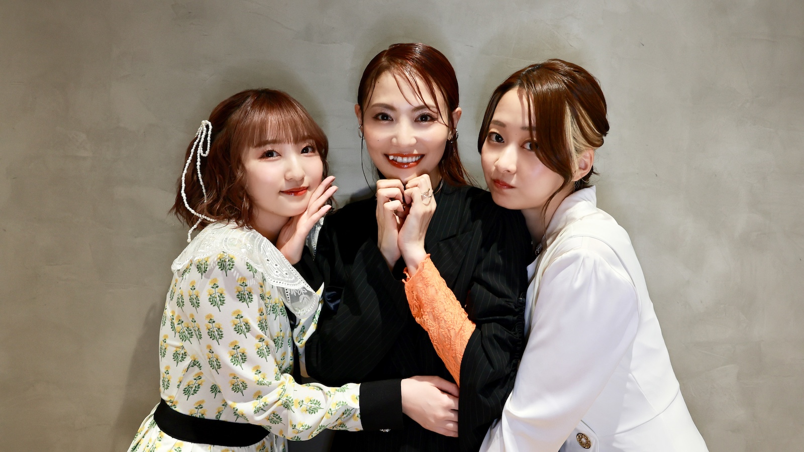 田野アサミと河瀬茉希と田中美海の写真