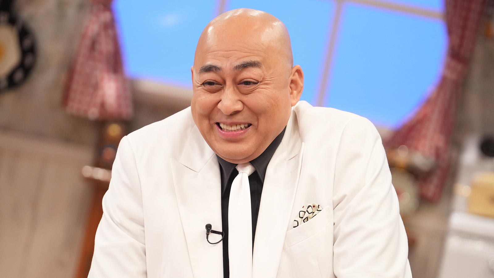 錦鯉・長谷川雅紀の写真