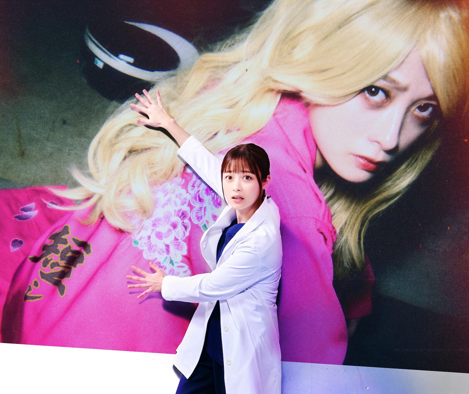 橋本環奈の写真