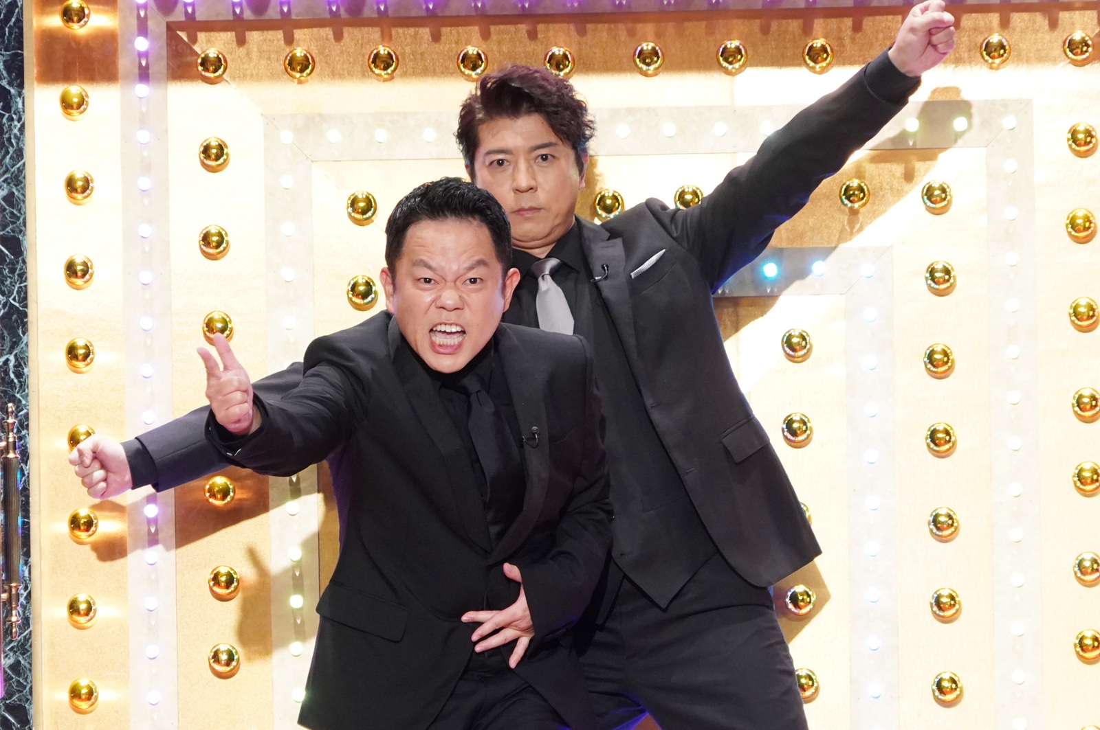 ダイアン・津田篤宏、上川隆也の写真