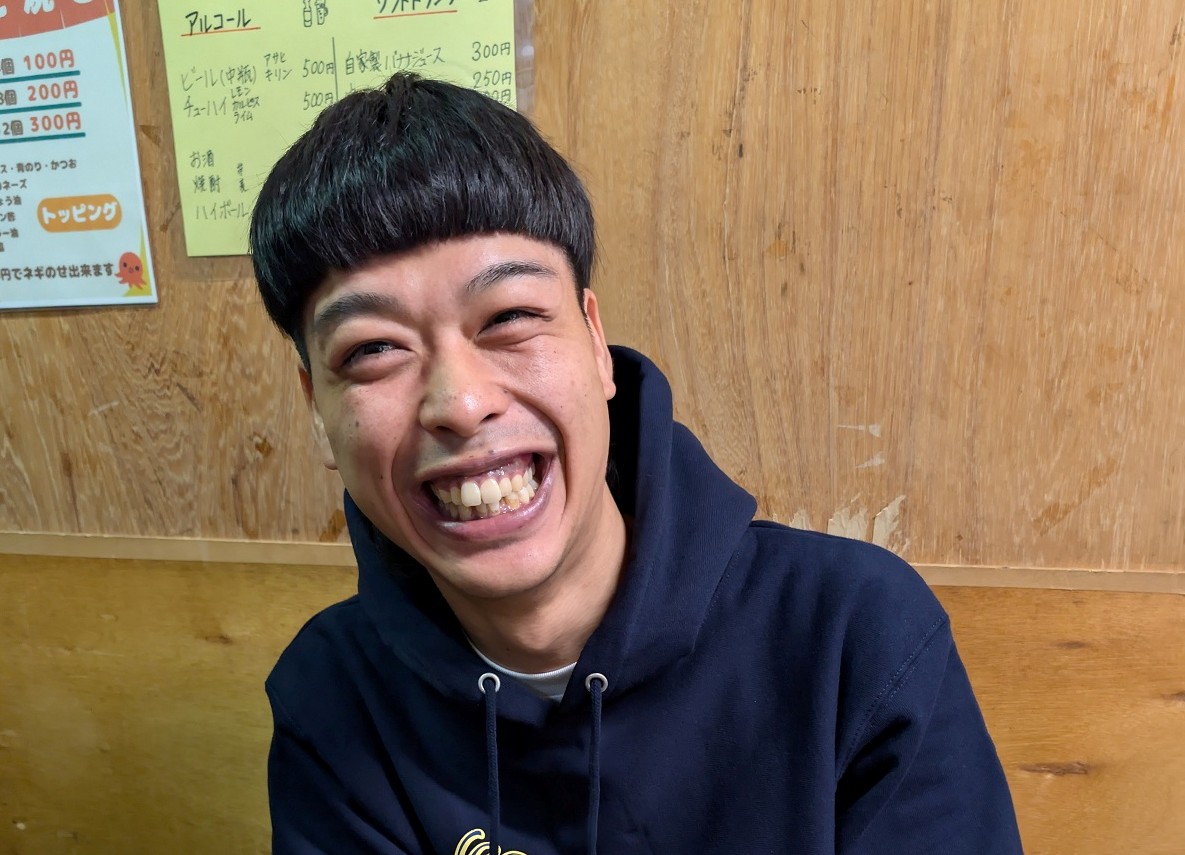 バッテリィズ・エースの写真