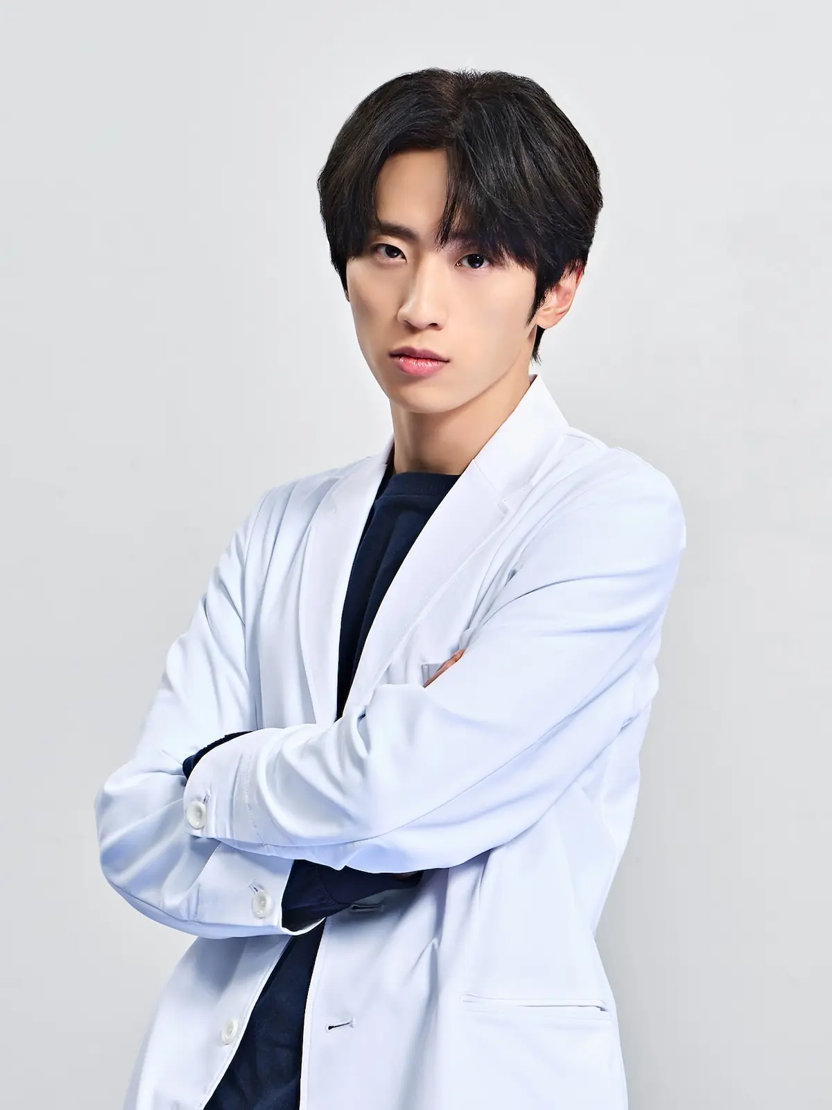 15%OFF 限定品 芸能人アイドルユーチューバーインフルエンサータレント俳優 INI・許豊凡 1月期月9ドラマ『ヤンドク！』に出演決定！「（演じる