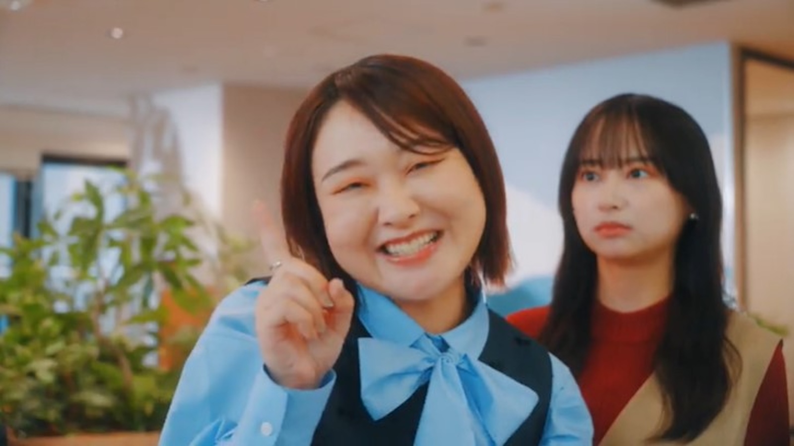 吉住、影山優佳の写真