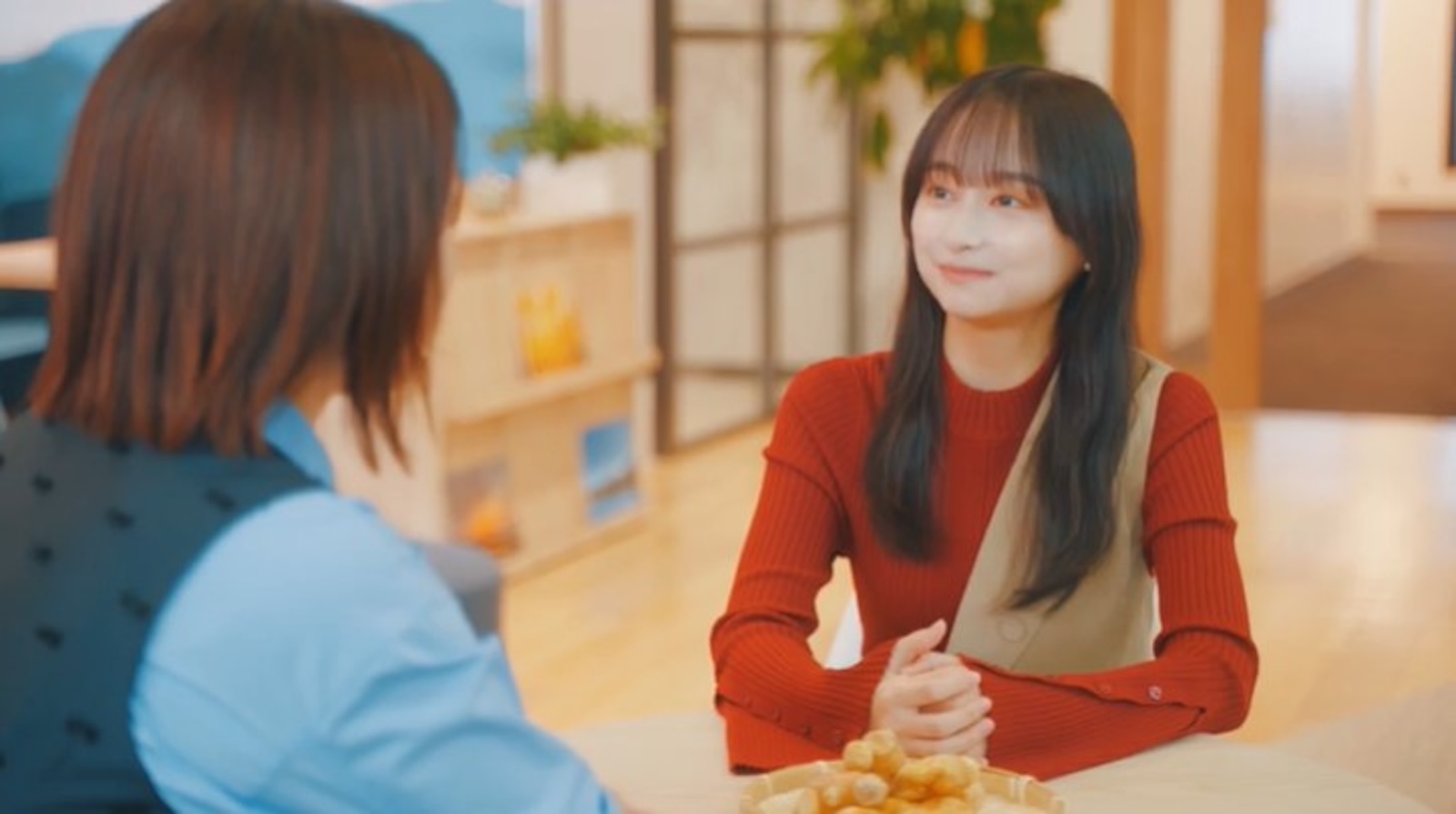 吉住、影山優佳の写真