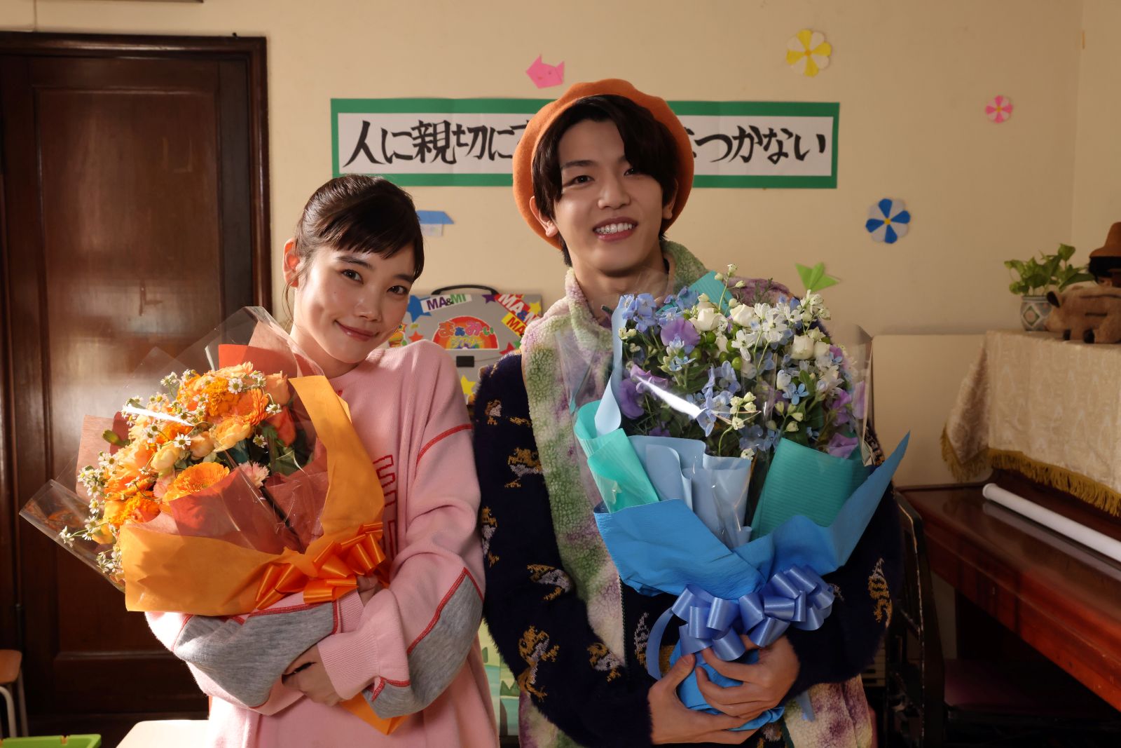 加藤千尋と髙塚大夢（INI）の写真