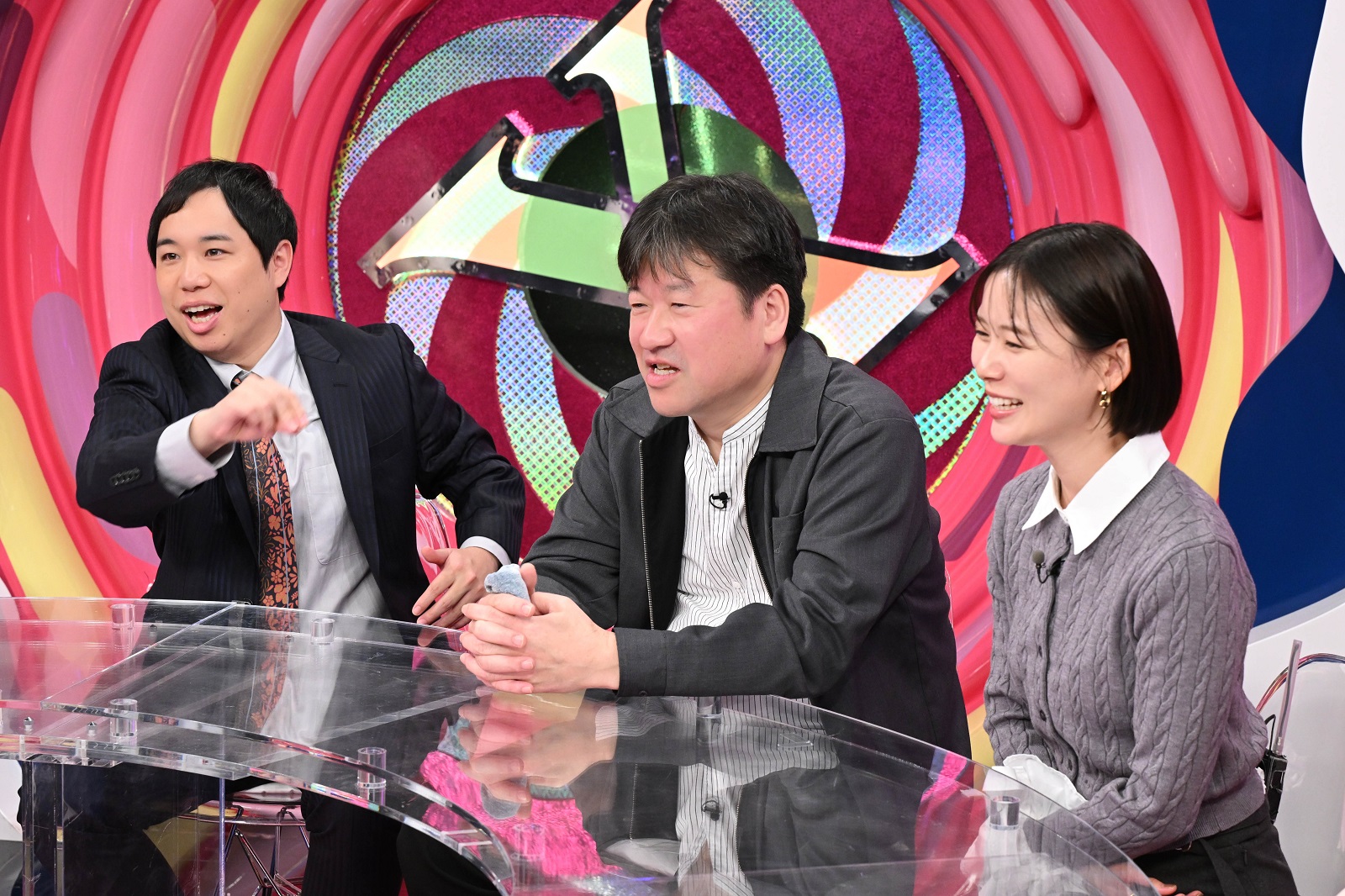 霜降り明星・せいや、佐藤二朗、朝日奈央の写真