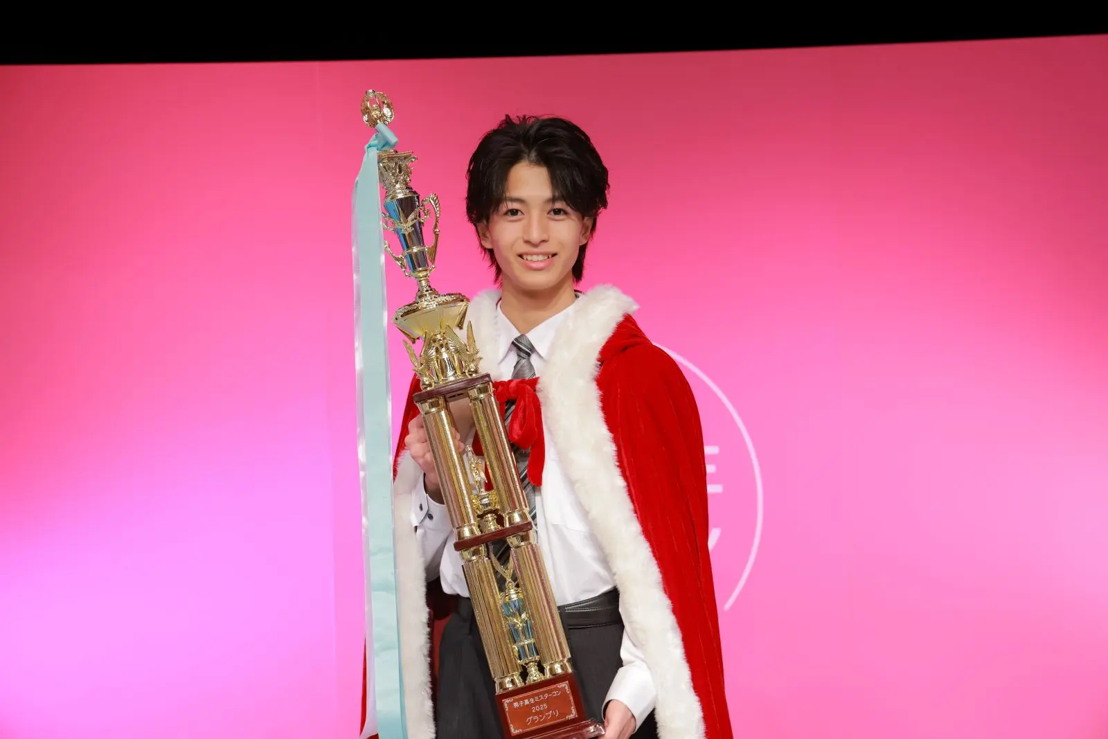 日本一かっこいい男子高校生”が兵庫県の高校2年生・楢﨑悠亮さんに決定