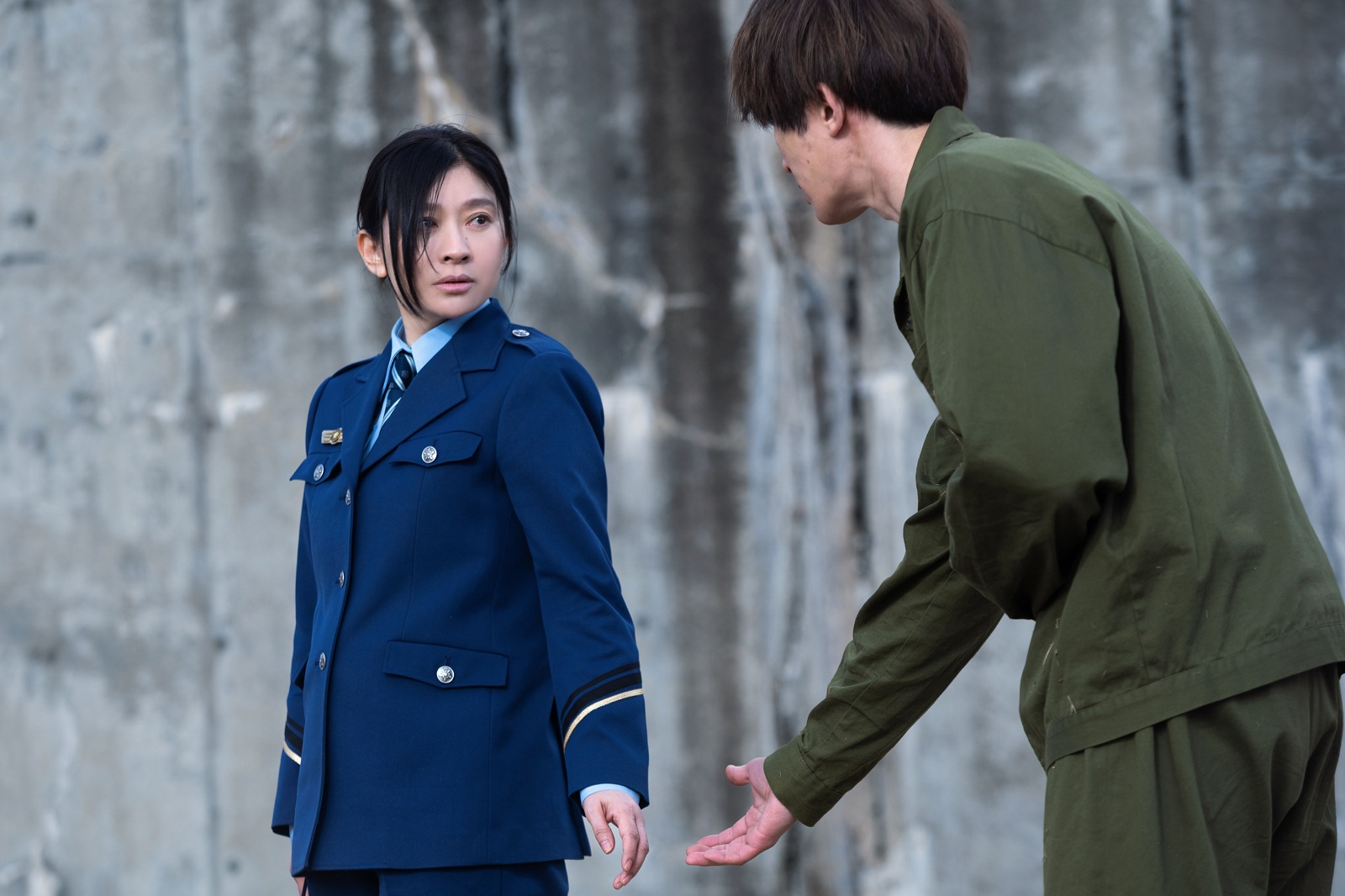 冬木こずえ（篠原涼子）らの写真