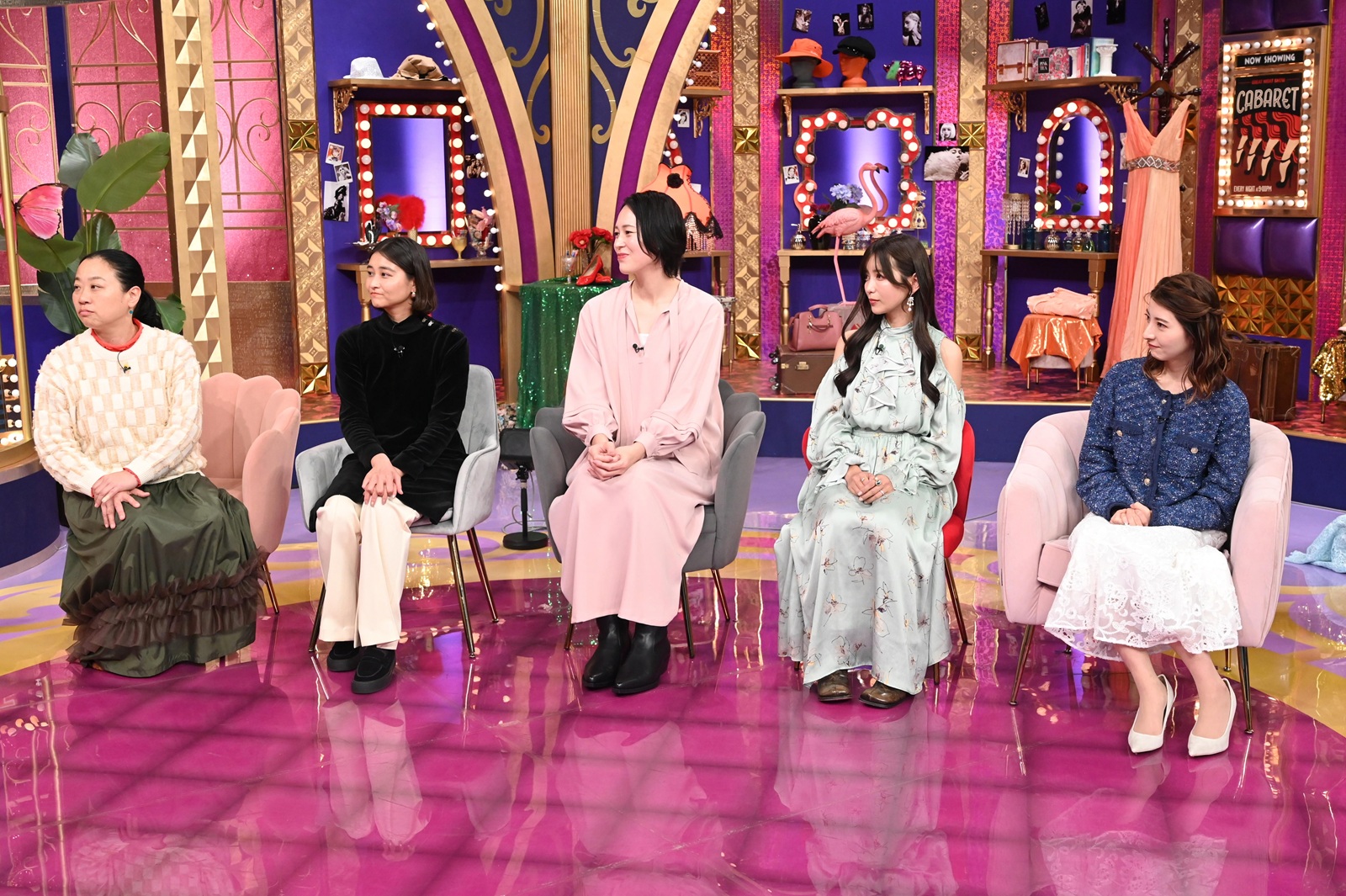 いとうあさこ、和田彩花、大山加奈、ゆんの写真