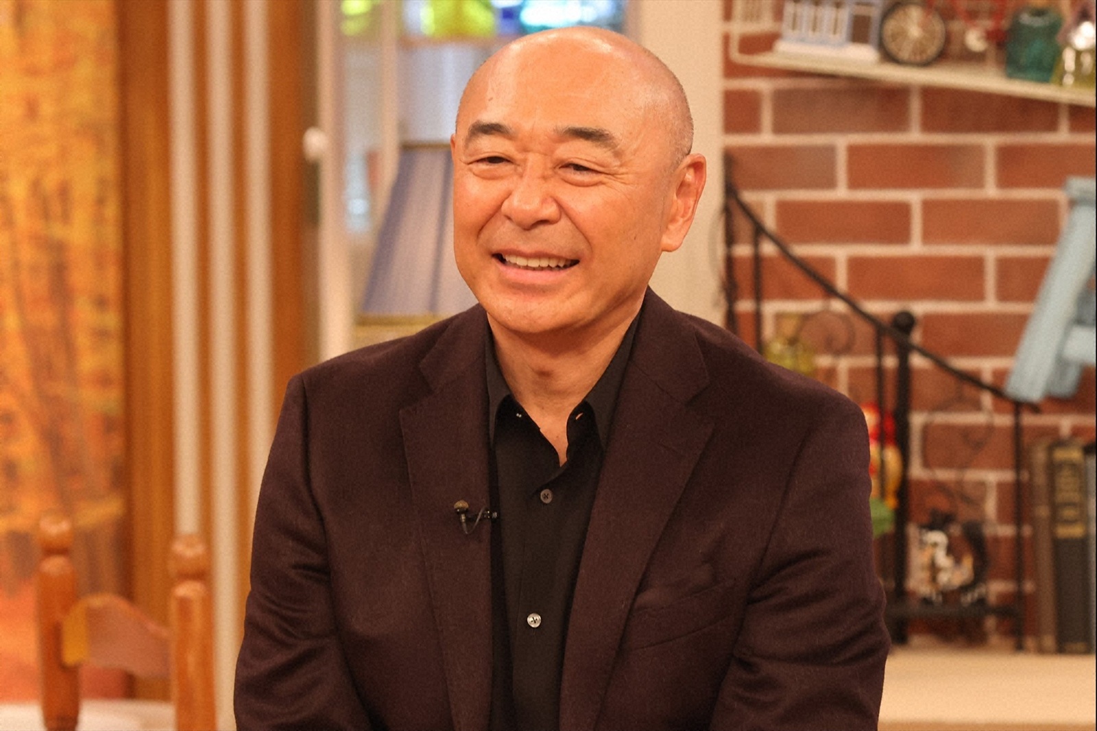 高橋克実の写真