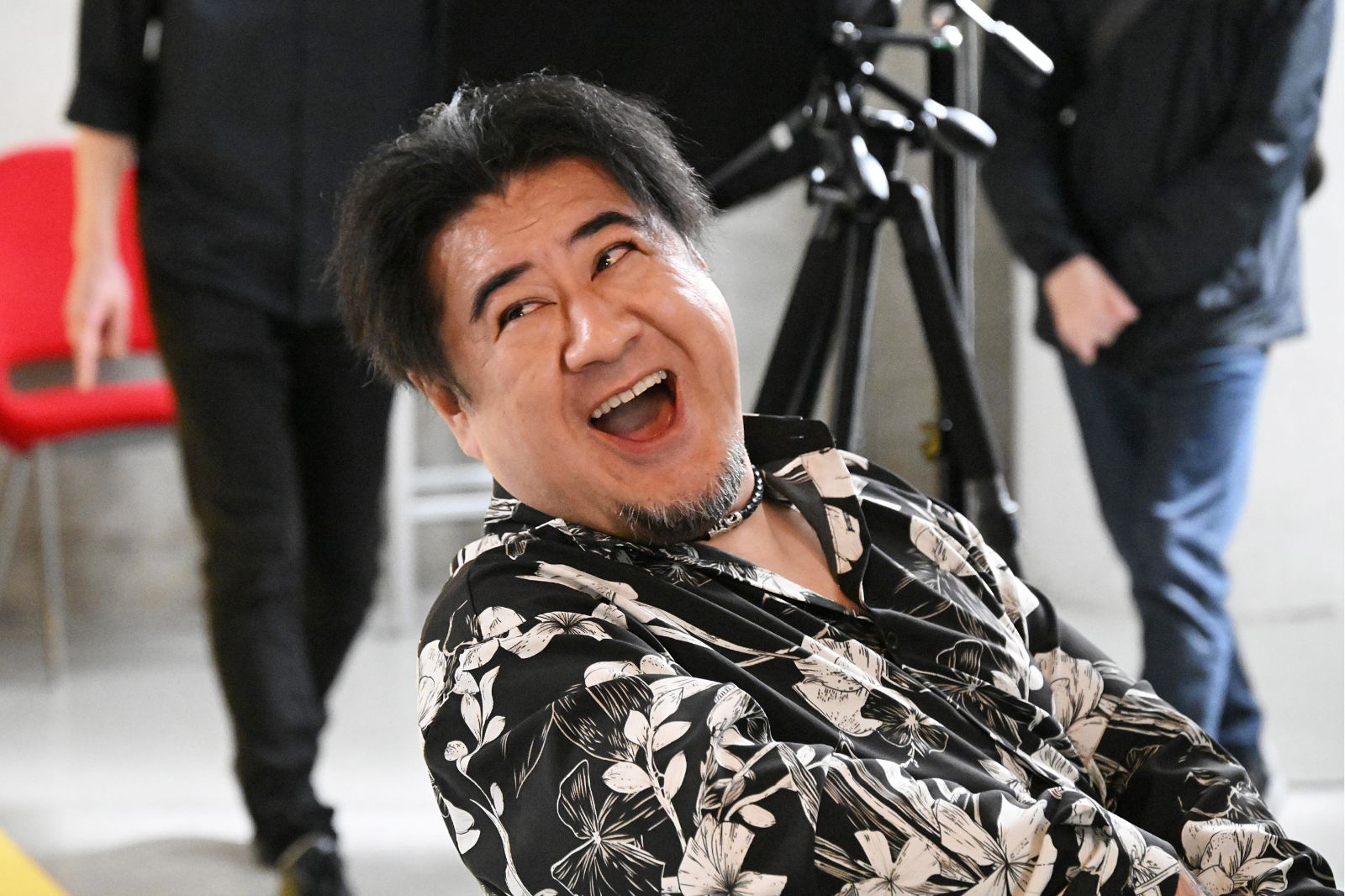 小手伸也の写真