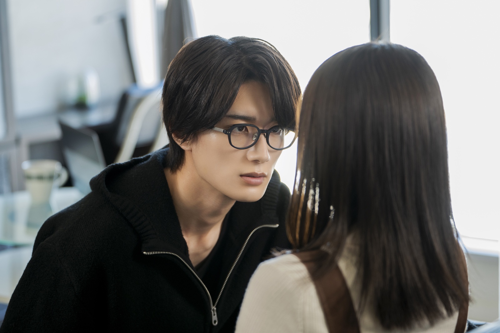 「黒崎さんの一途な愛がとまらない」第4話場面写真