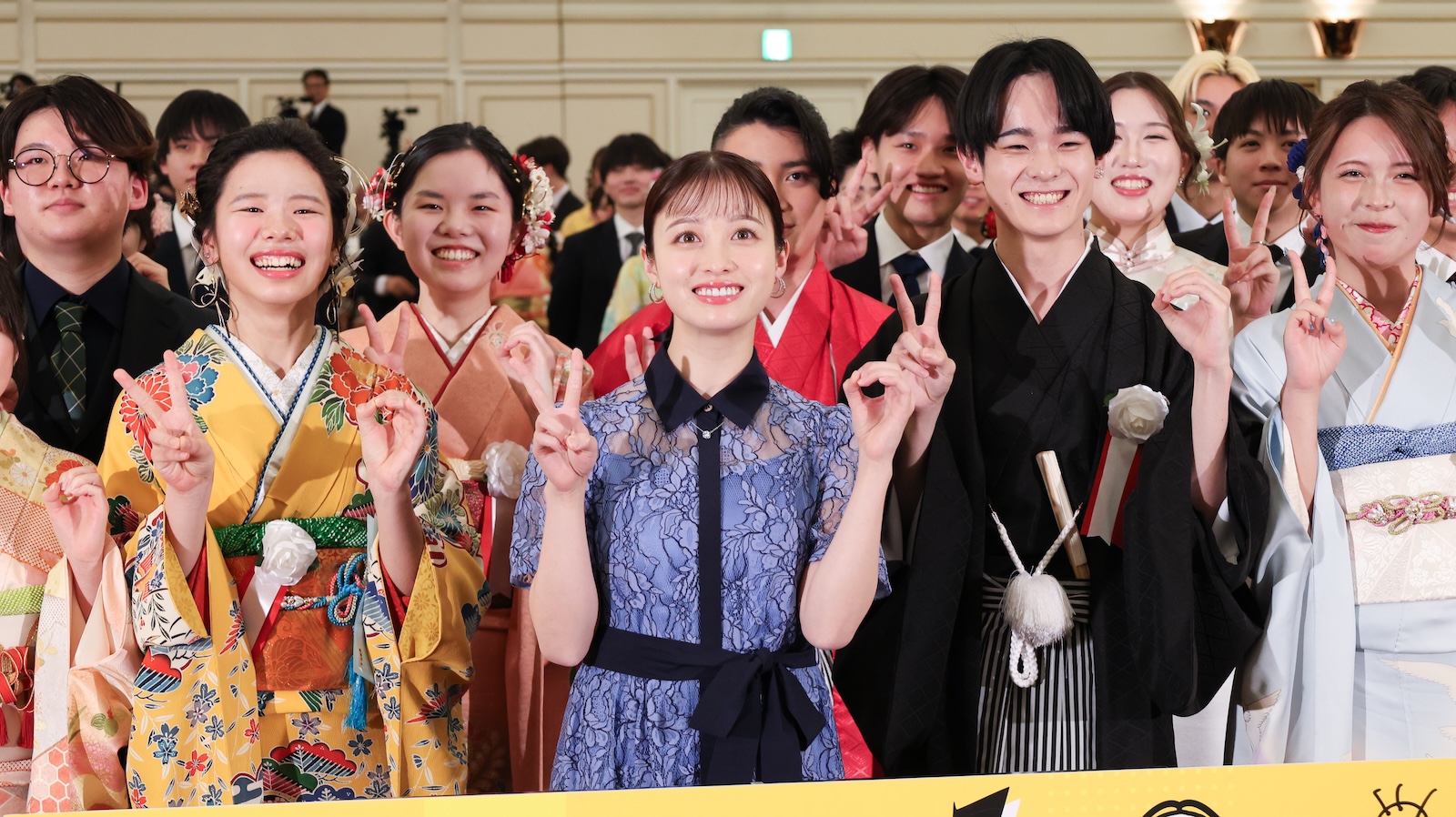 港区で開催された『二十歳（はたち）の集い』にサプライズで登壇した橋本環奈