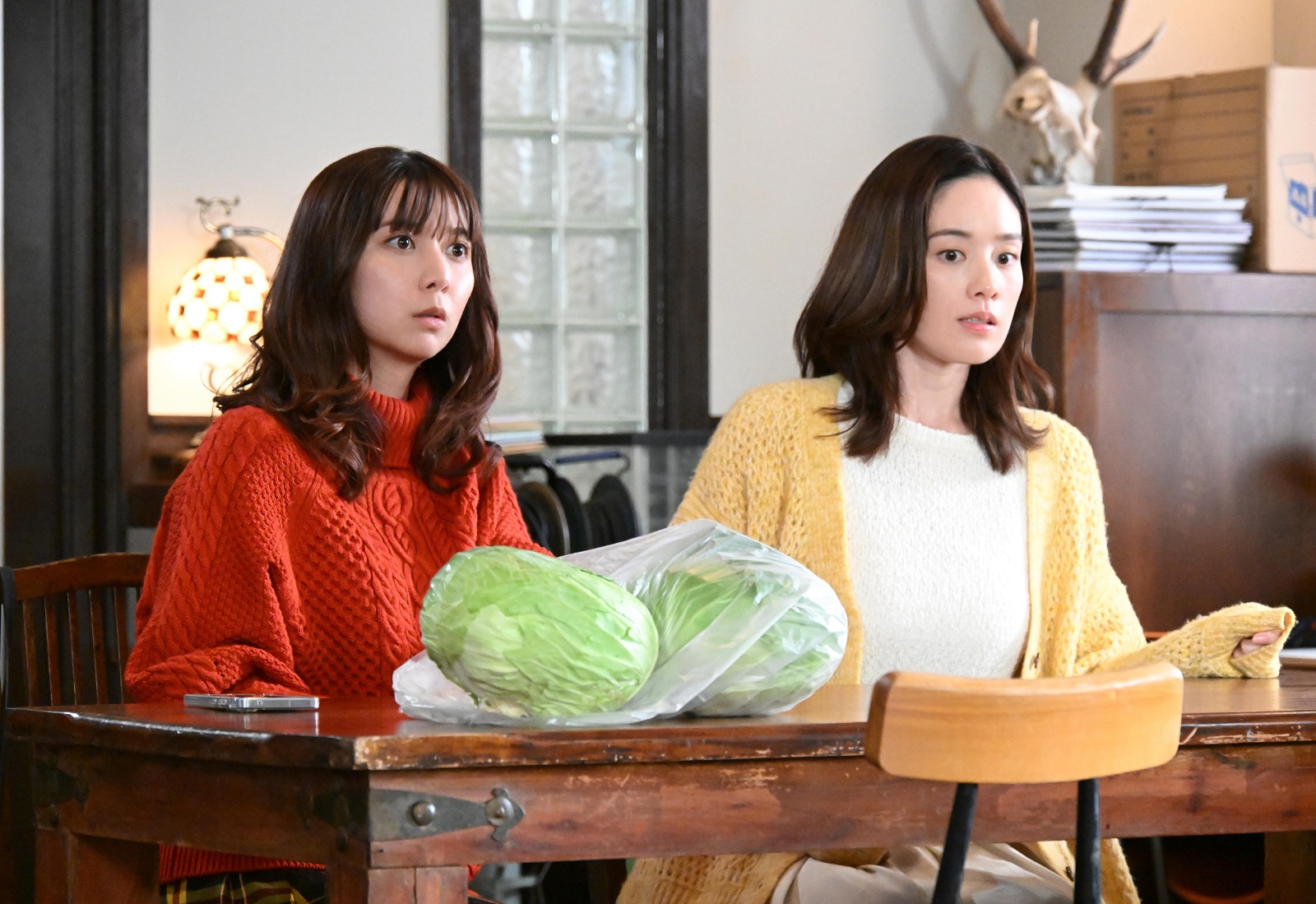 上白石萌歌と筧美和子の写真