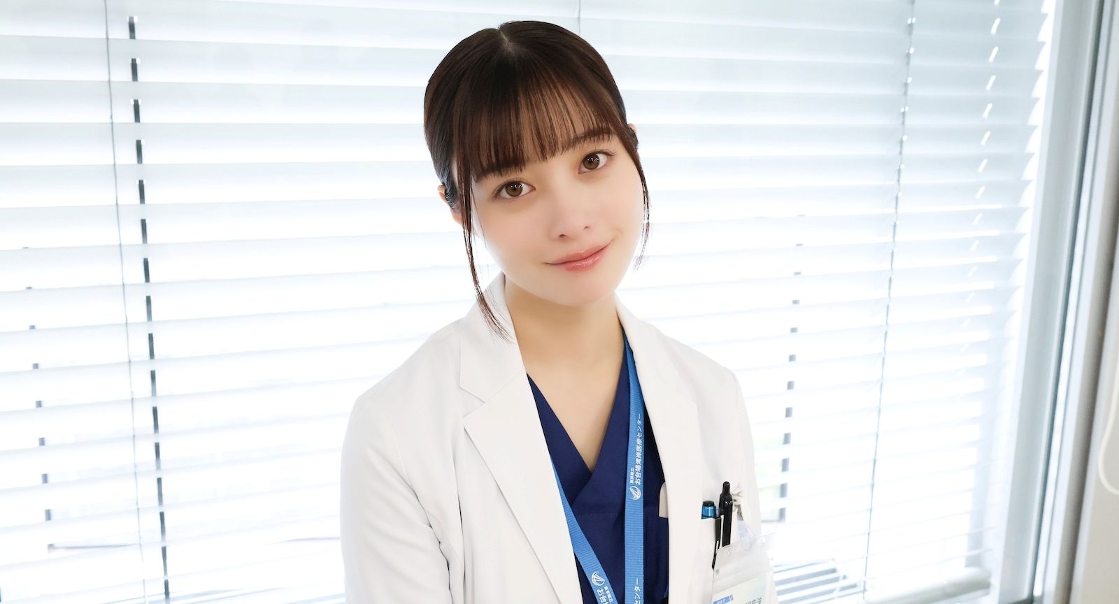 橋本環奈の写真