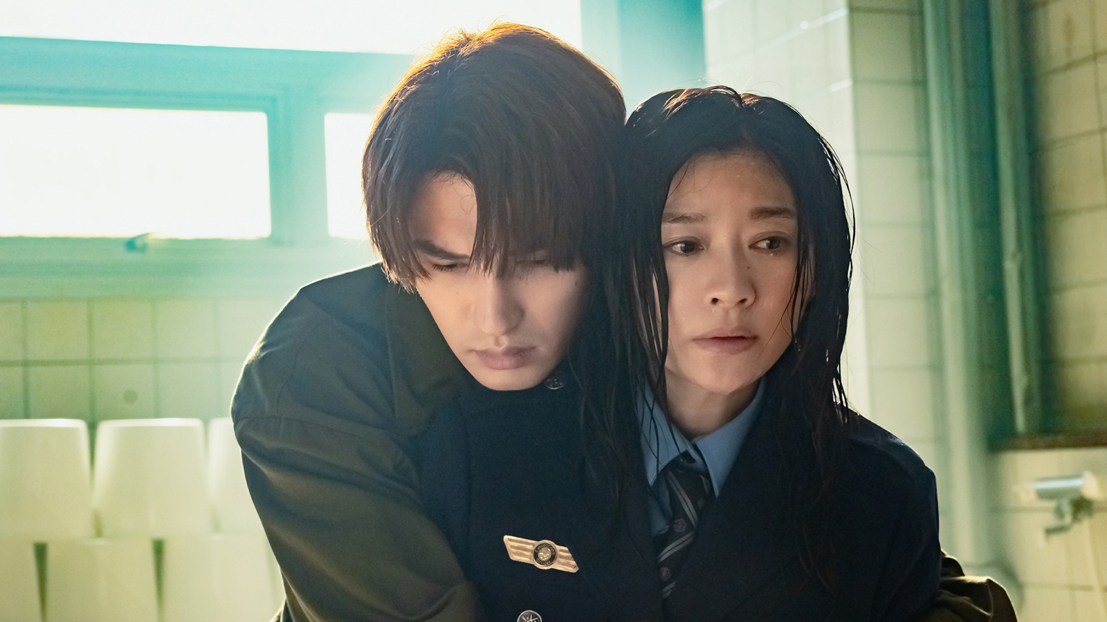 ジェシーと篠原涼子の写真