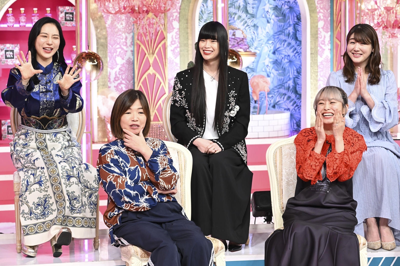 芝田璃子らの写真