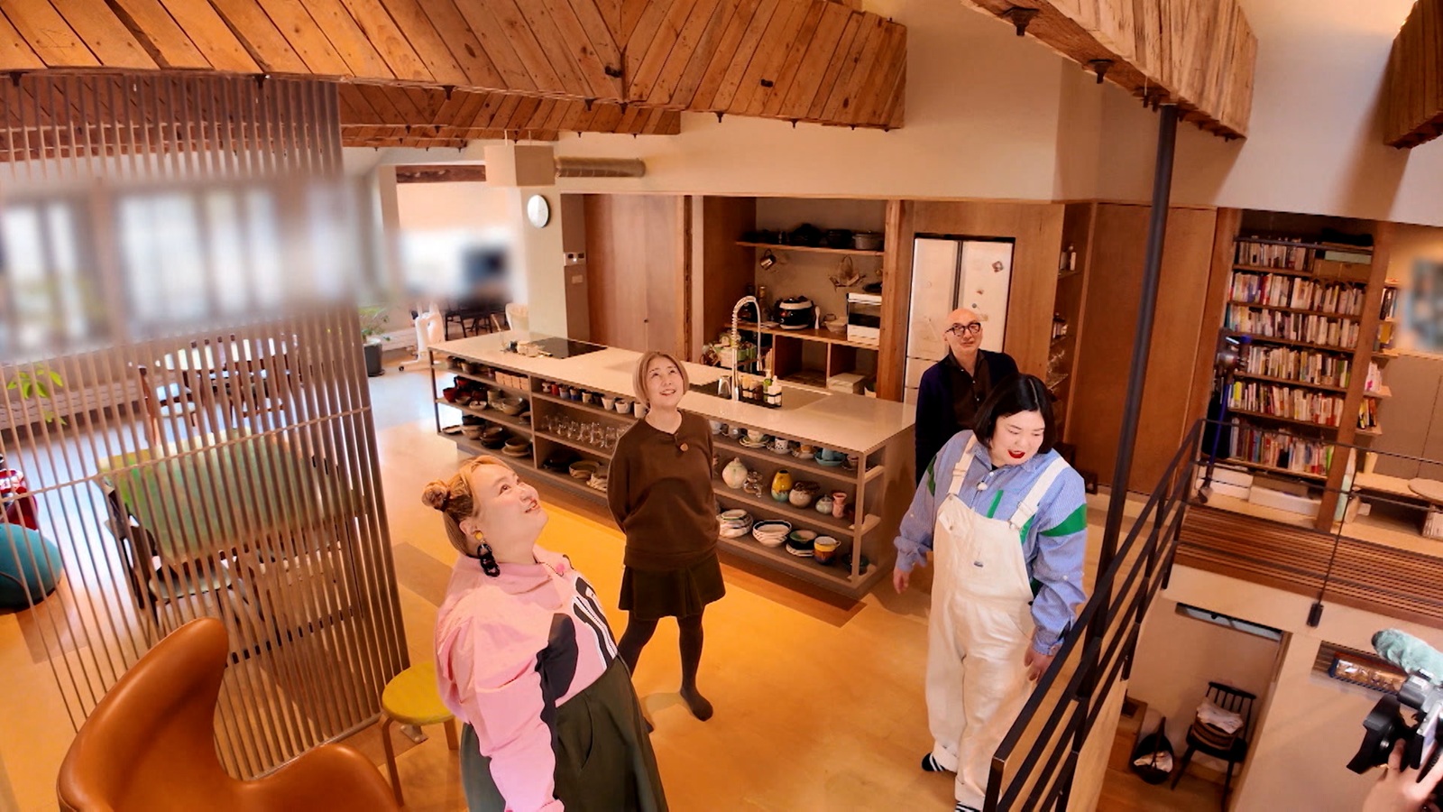 おかずクラブのゆいＰと紅しょうがの熊元プロレスの写真