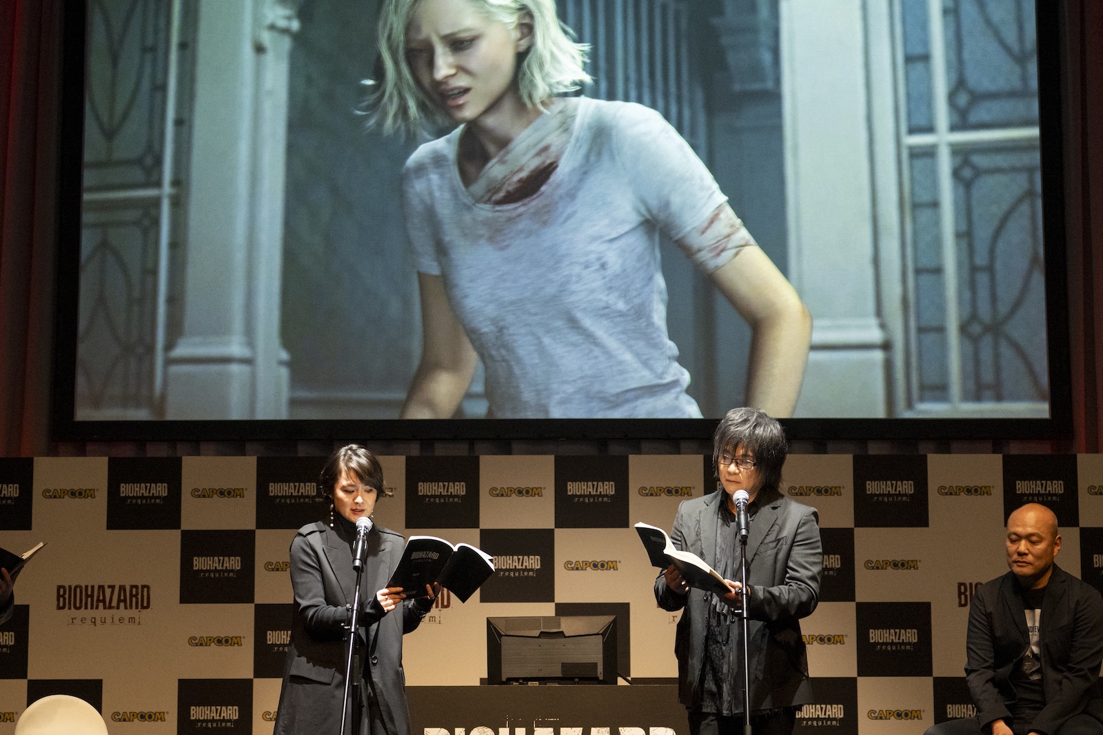 森川智之・貫地谷しほりの写真